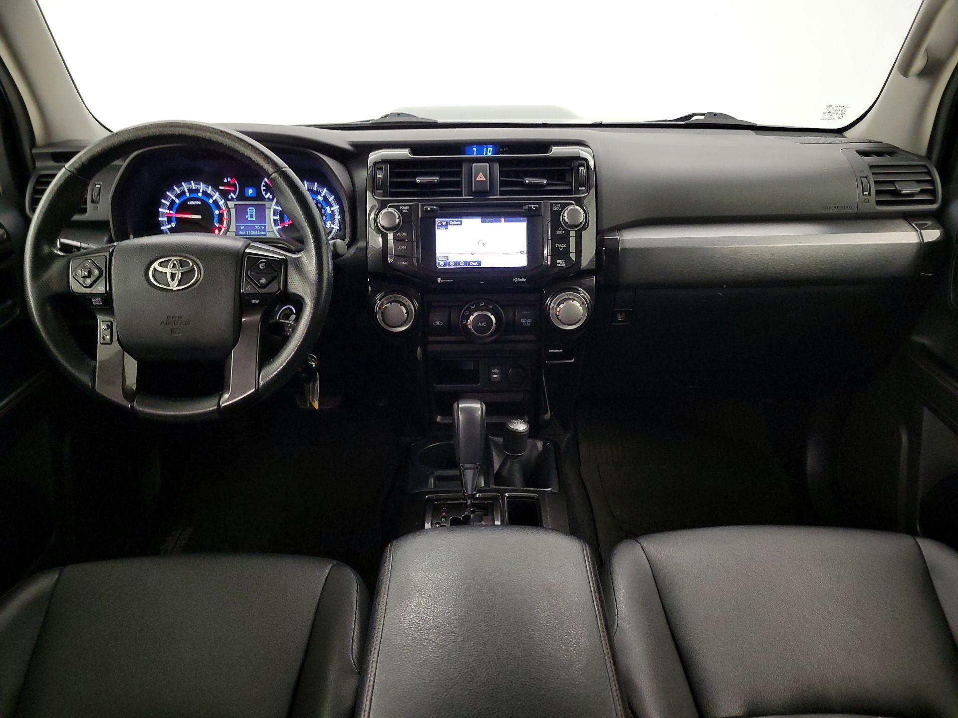 Thumbnail: 2015 Toyota 4Runner - 9