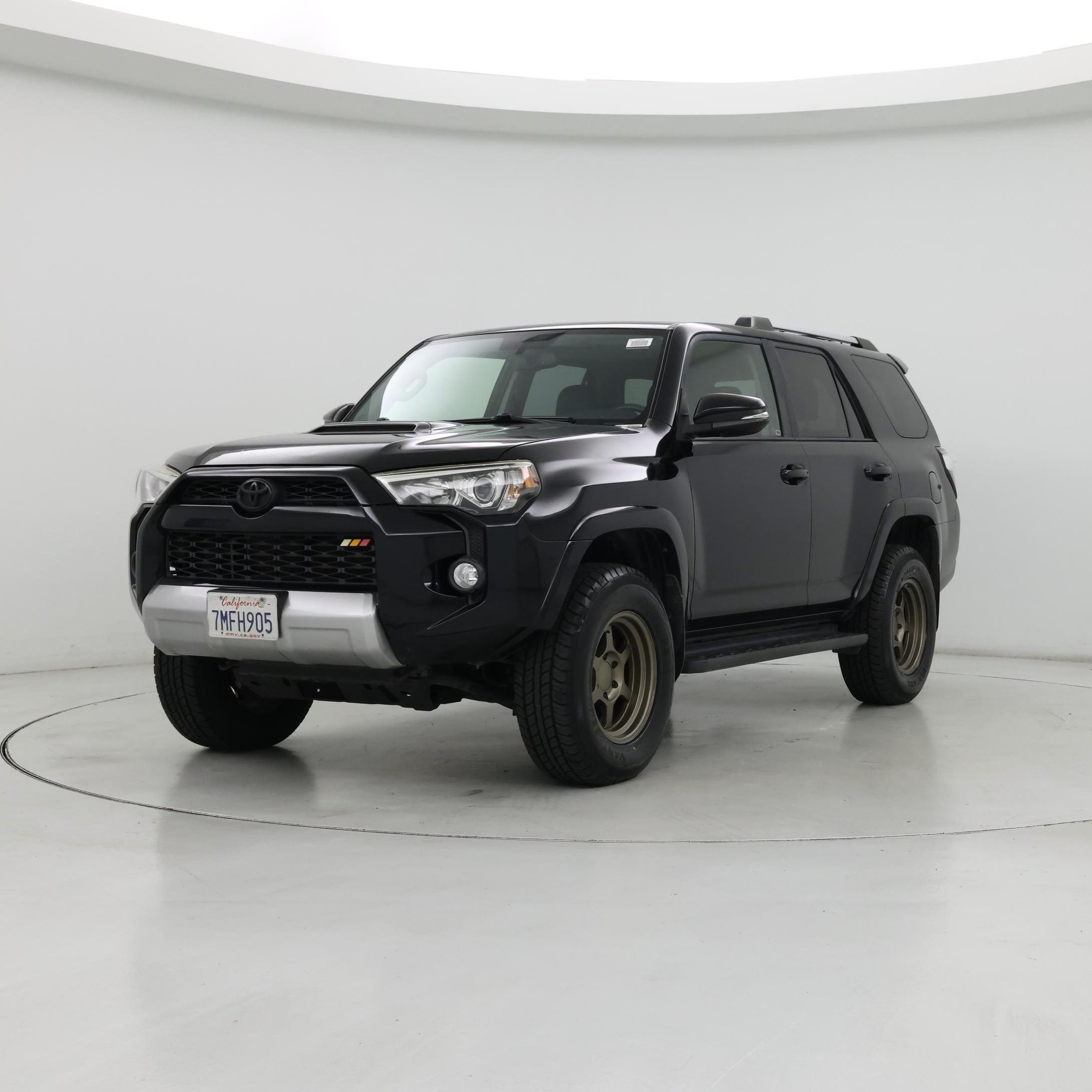 Thumbnail: 2015 Toyota 4Runner - 4