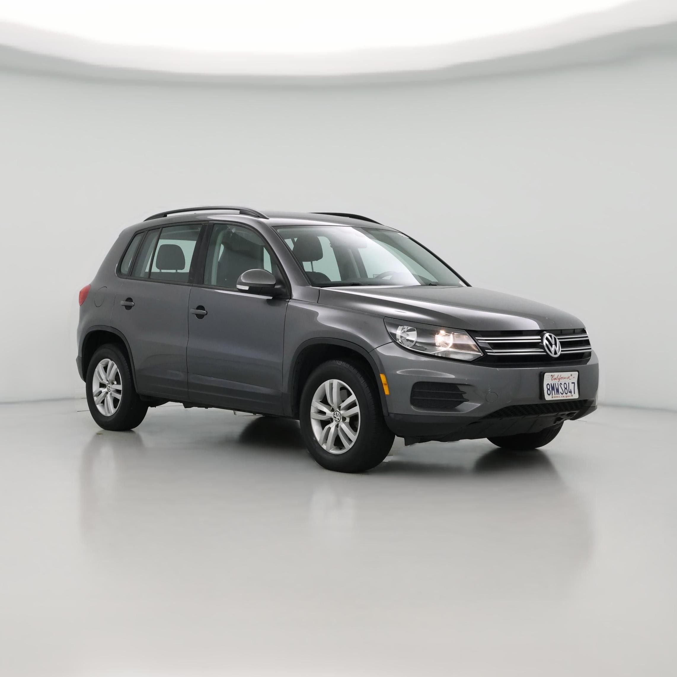 Thumbnail: 2017 Volkswagen Tiguan - 1