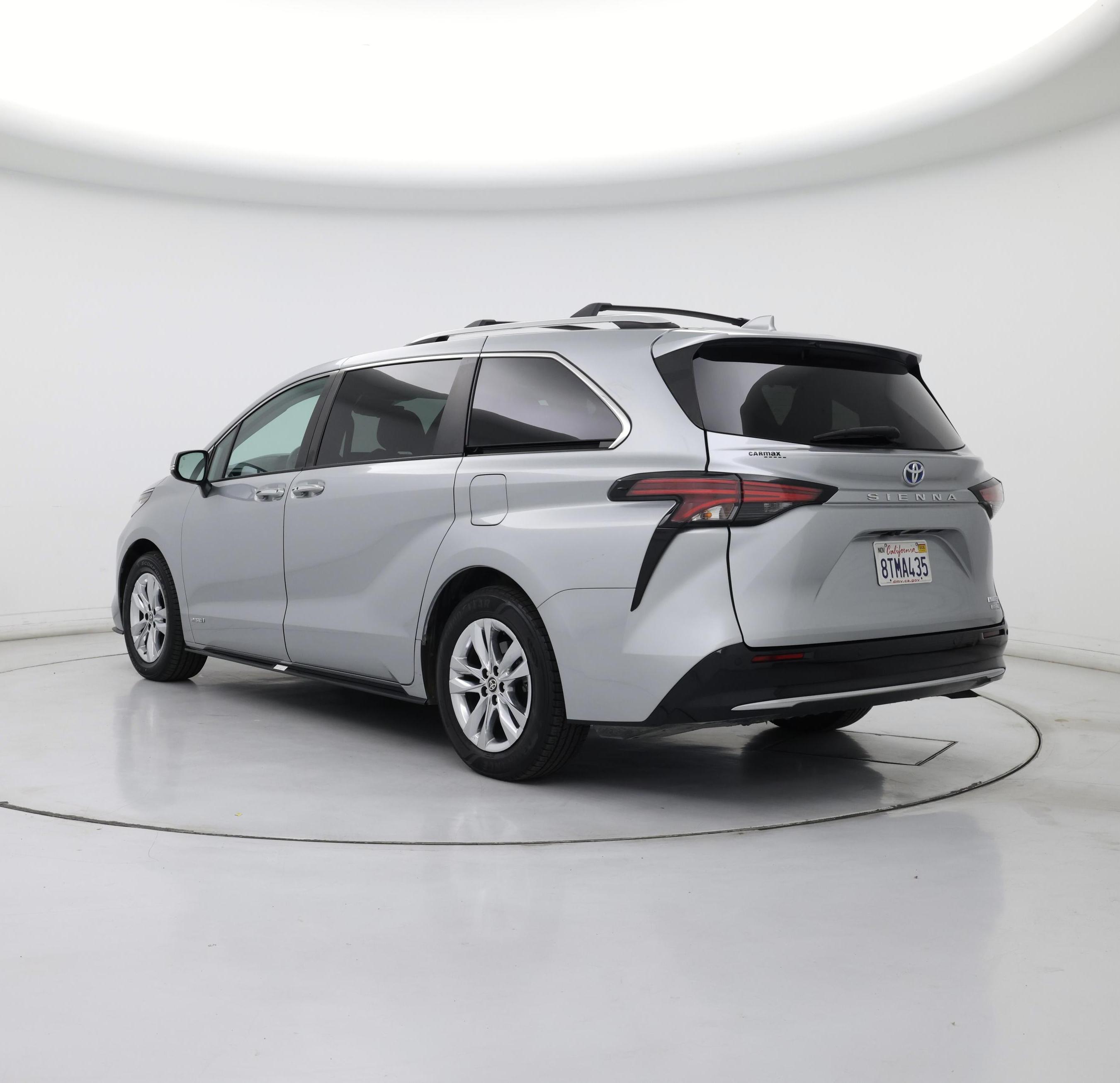 Thumbnail: 2021 Toyota Sienna - 2