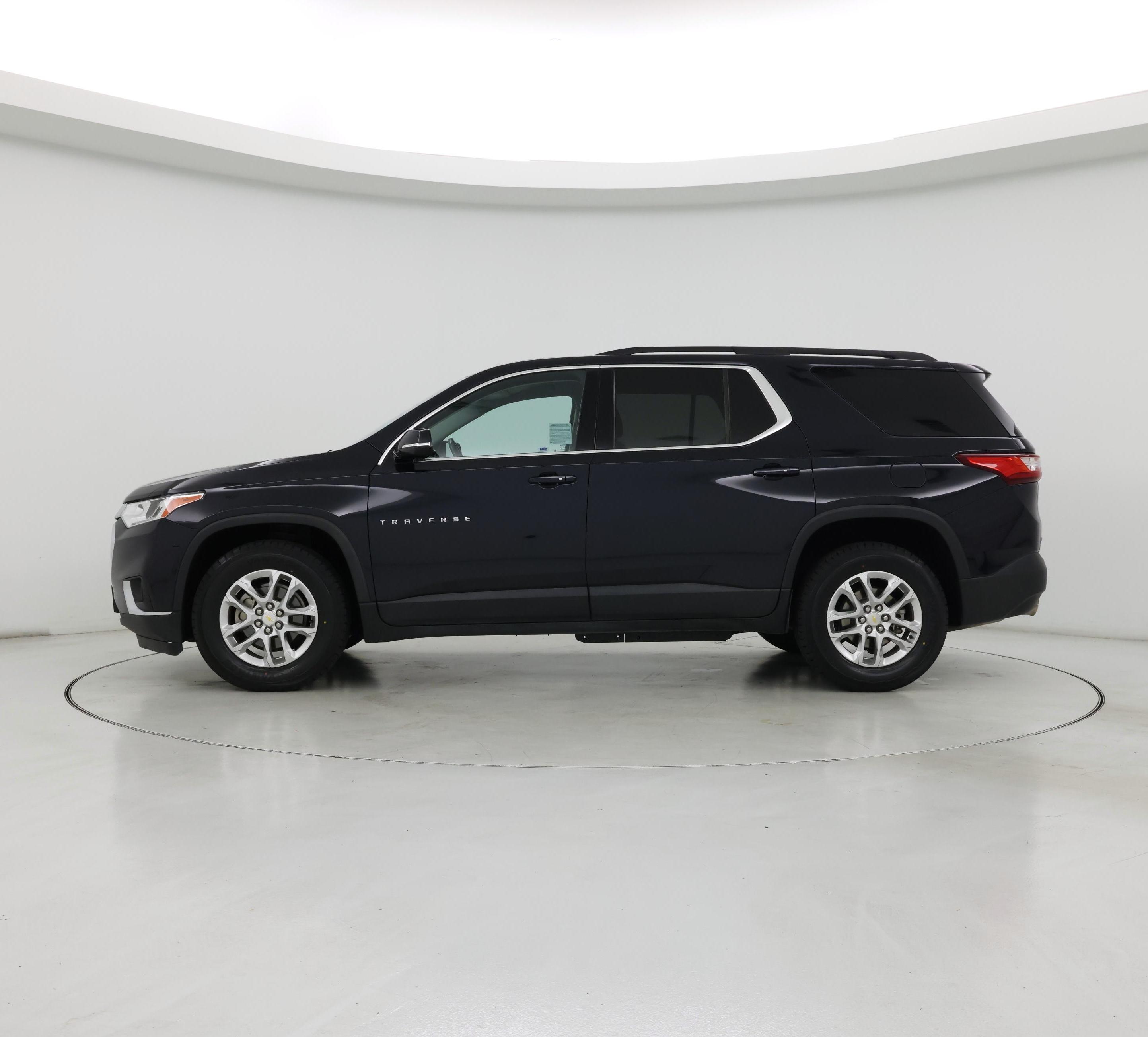 Thumbnail: 2020 Chevrolet Traverse - 3