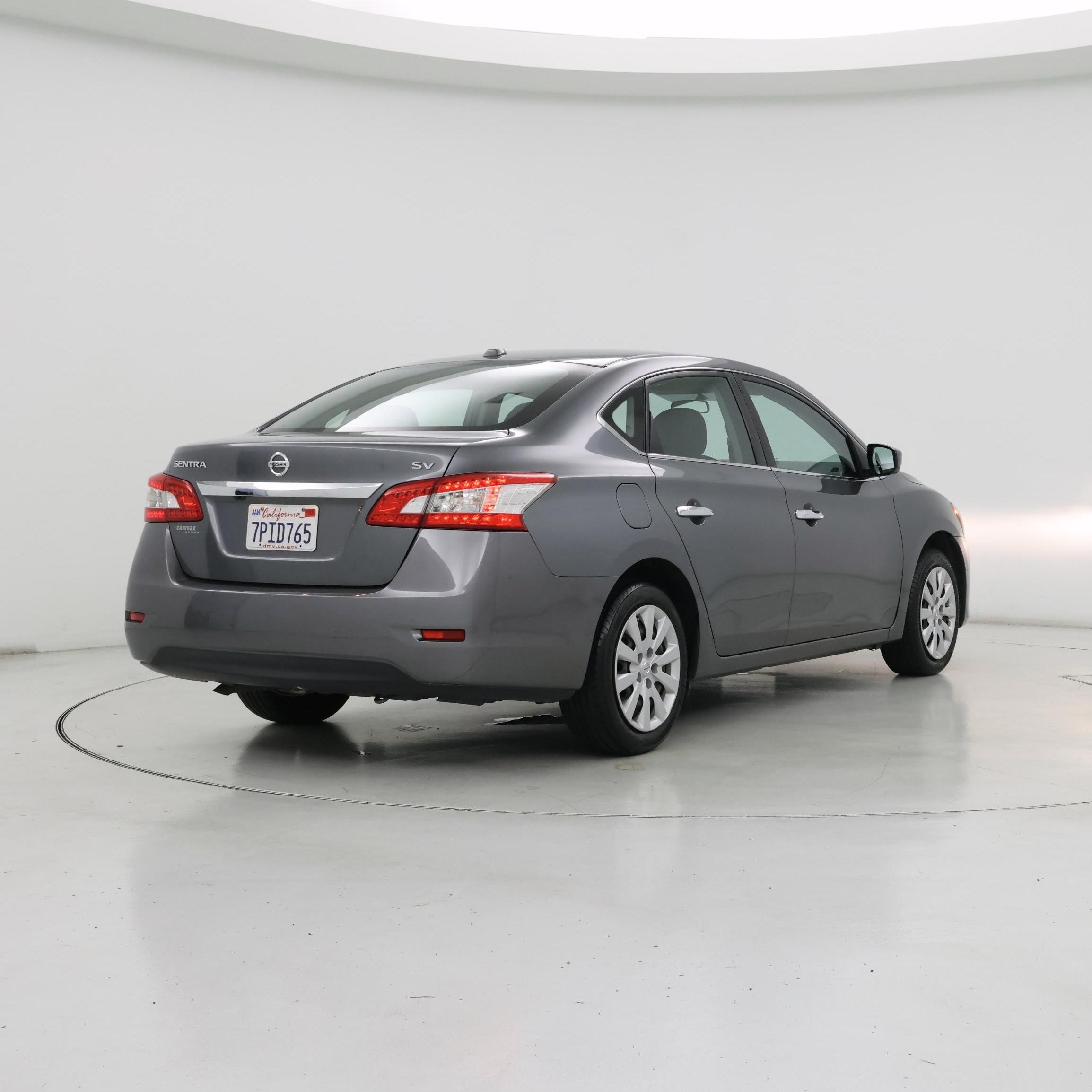 Thumbnail: 2015 Nissan Sentra - 8