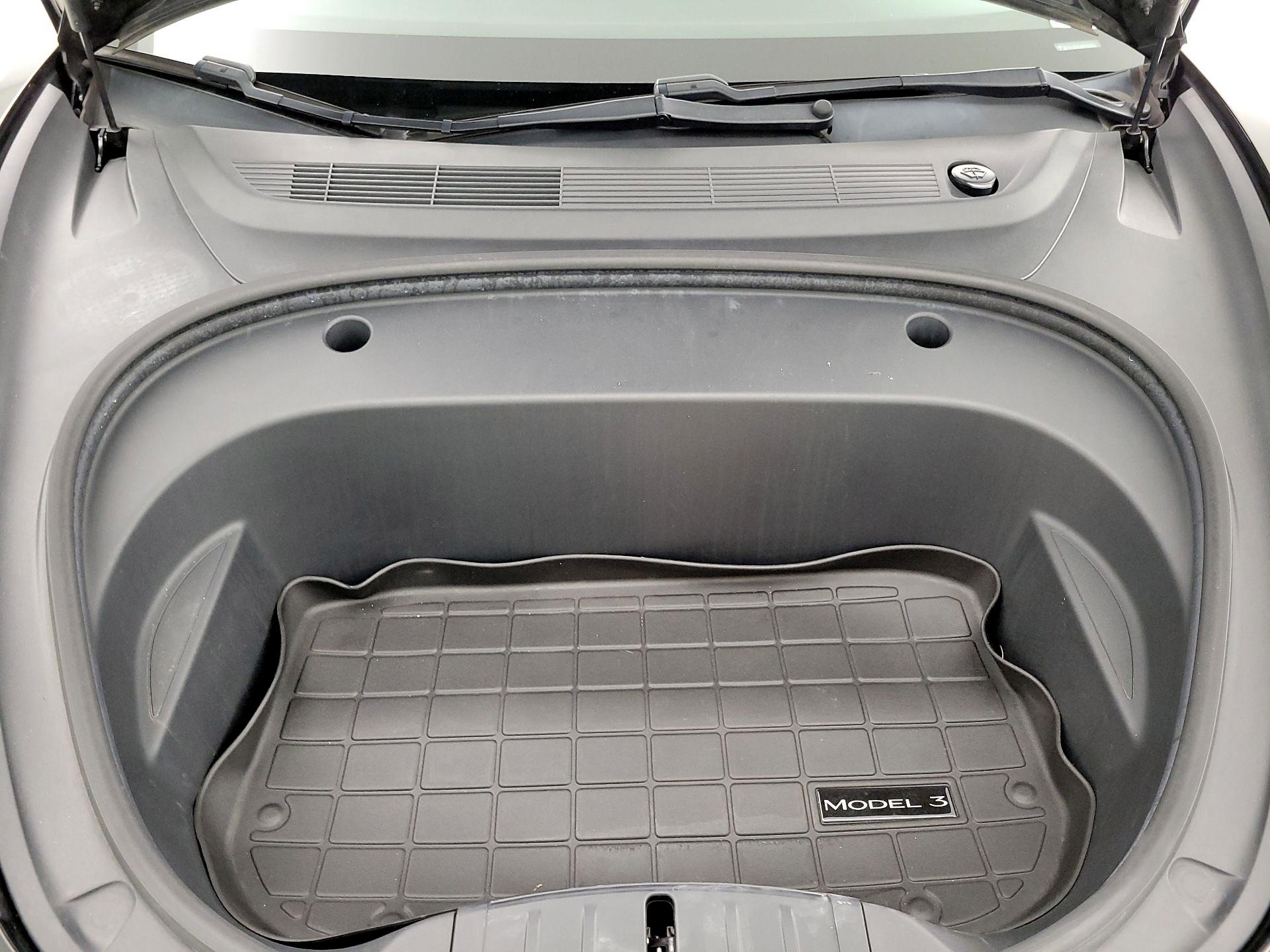 Thumbnail: 2021 Tesla Model 3 - 20