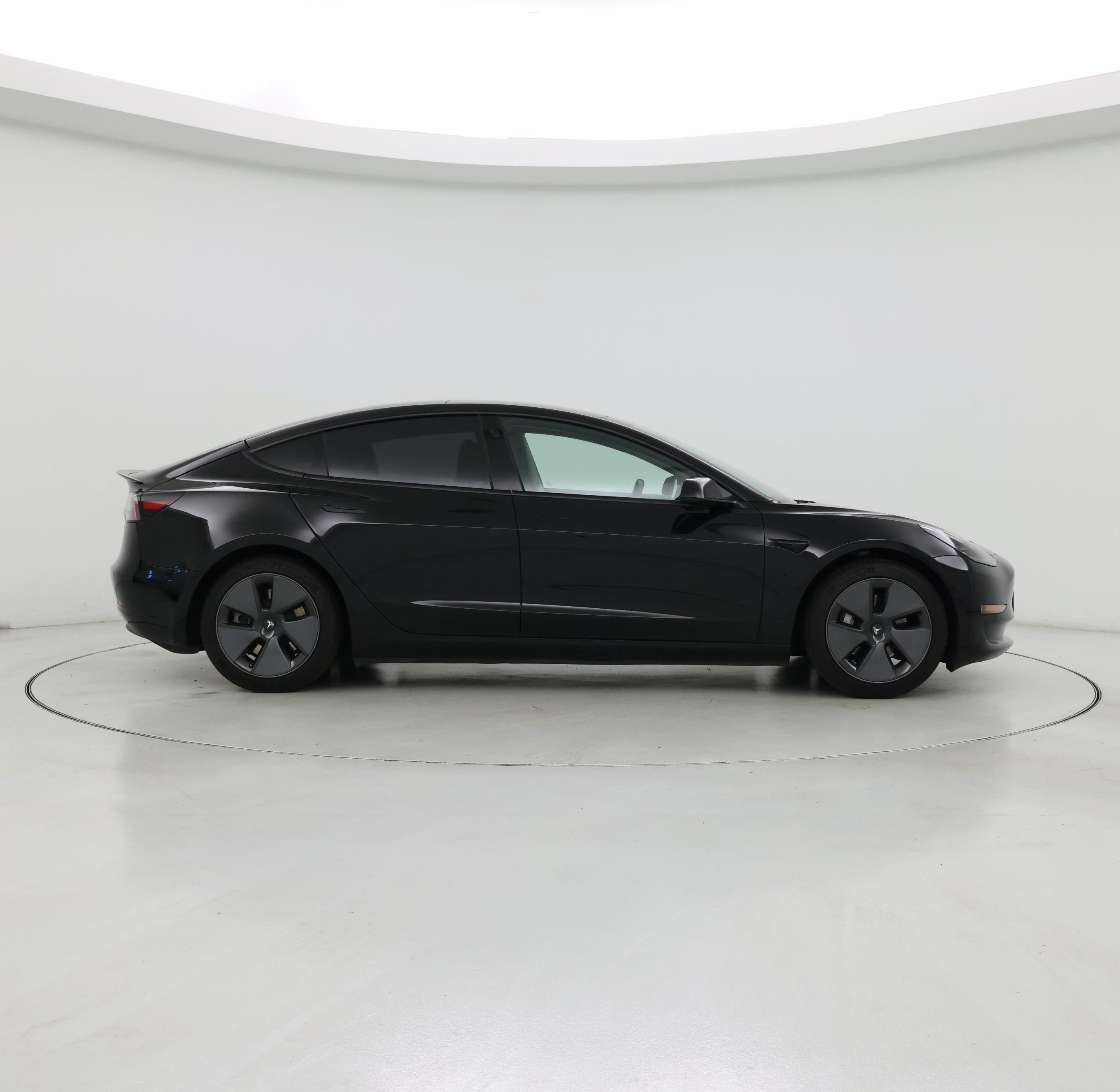 Thumbnail: 2021 Tesla Model 3 - 7