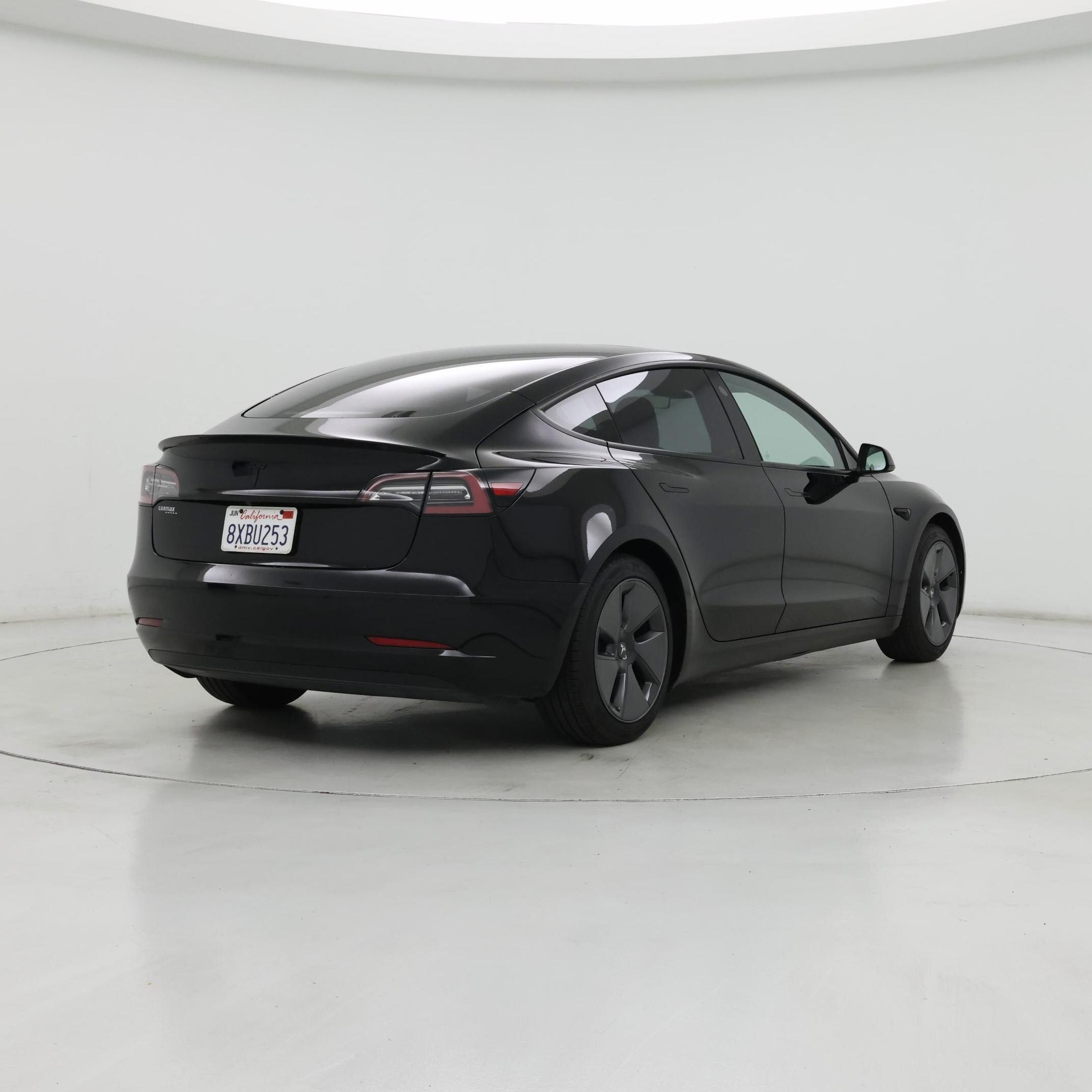 Thumbnail: 2021 Tesla Model 3 - 8