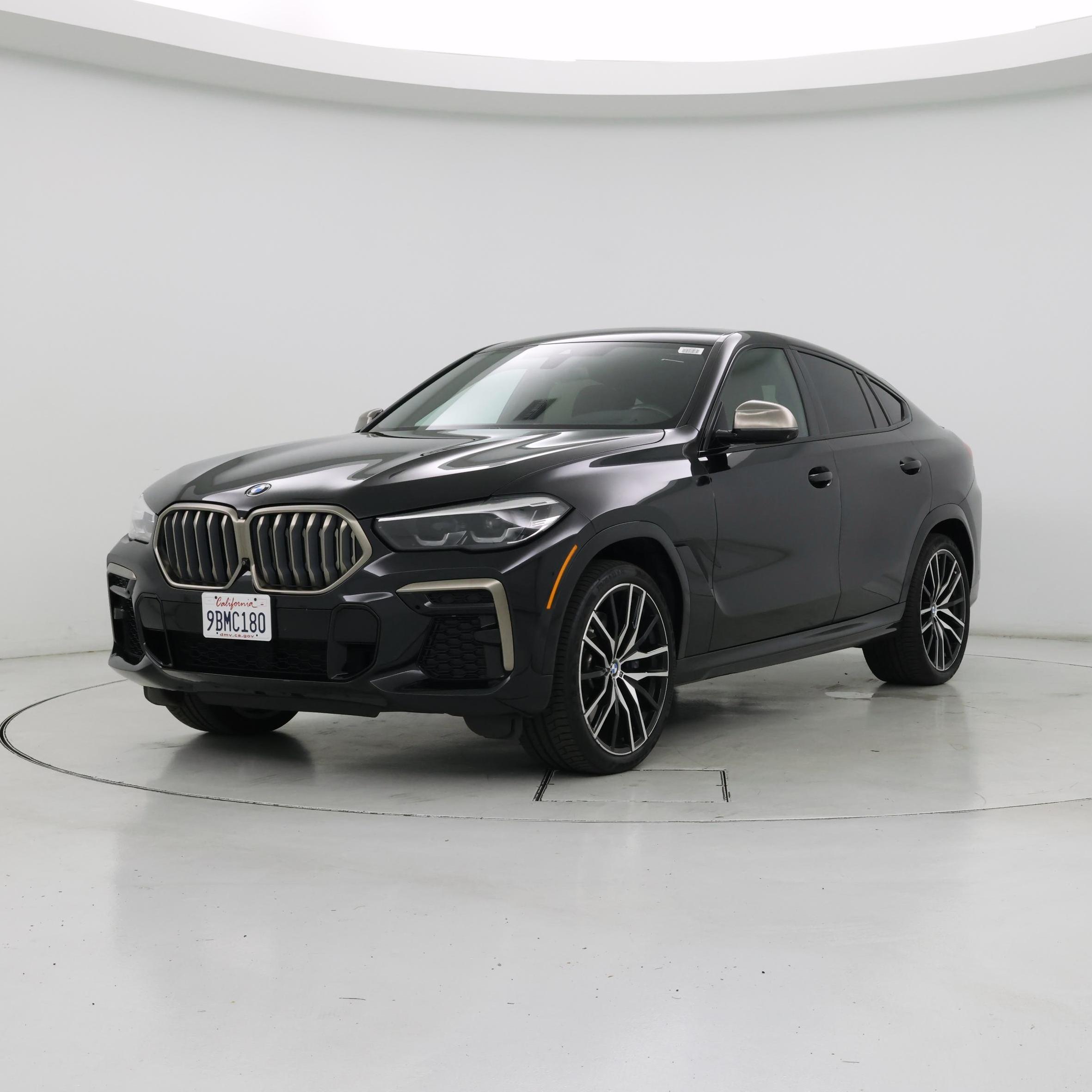 Thumbnail: 2022 BMW X6 - 4