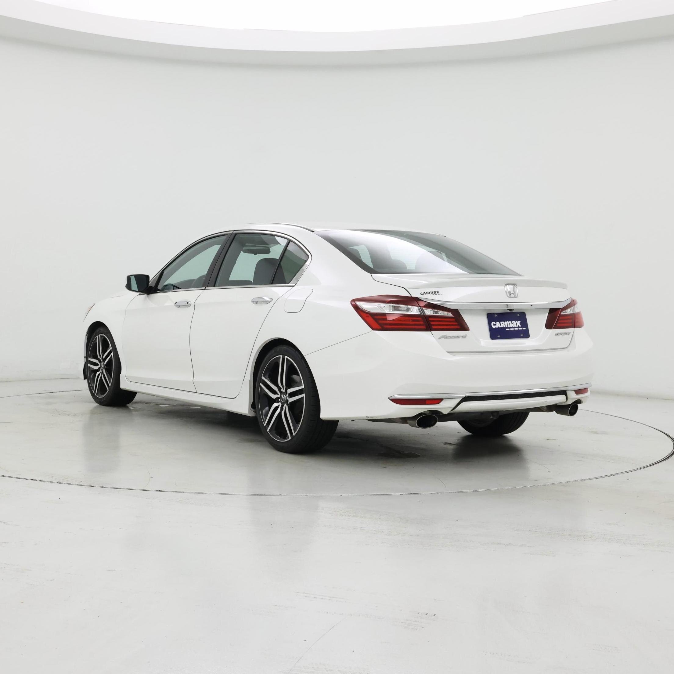 Thumbnail: 2016 Honda Accord - 2