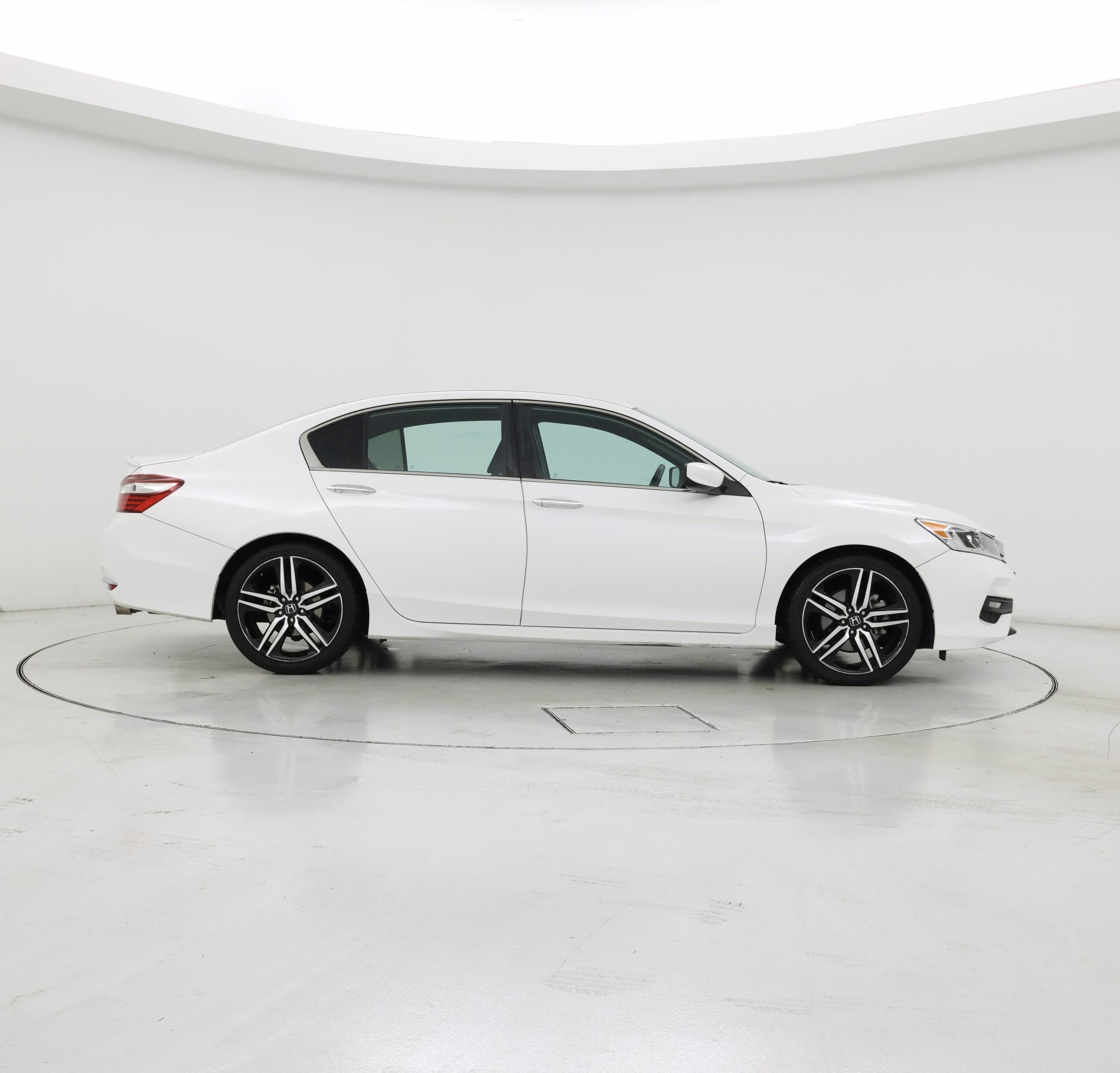 Thumbnail: 2016 Honda Accord - 7
