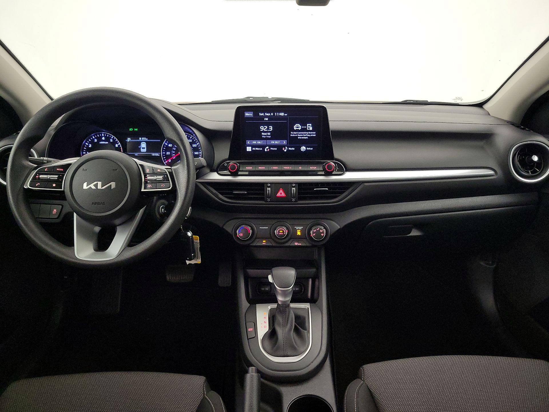 Thumbnail: 2023 Kia Forte - 9