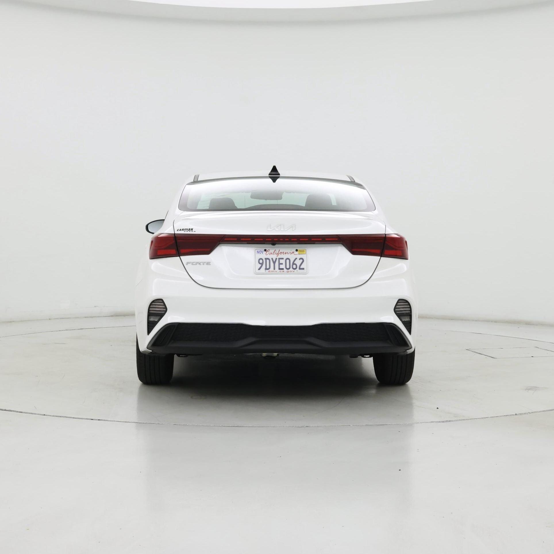 Thumbnail: 2023 Kia Forte - 6
