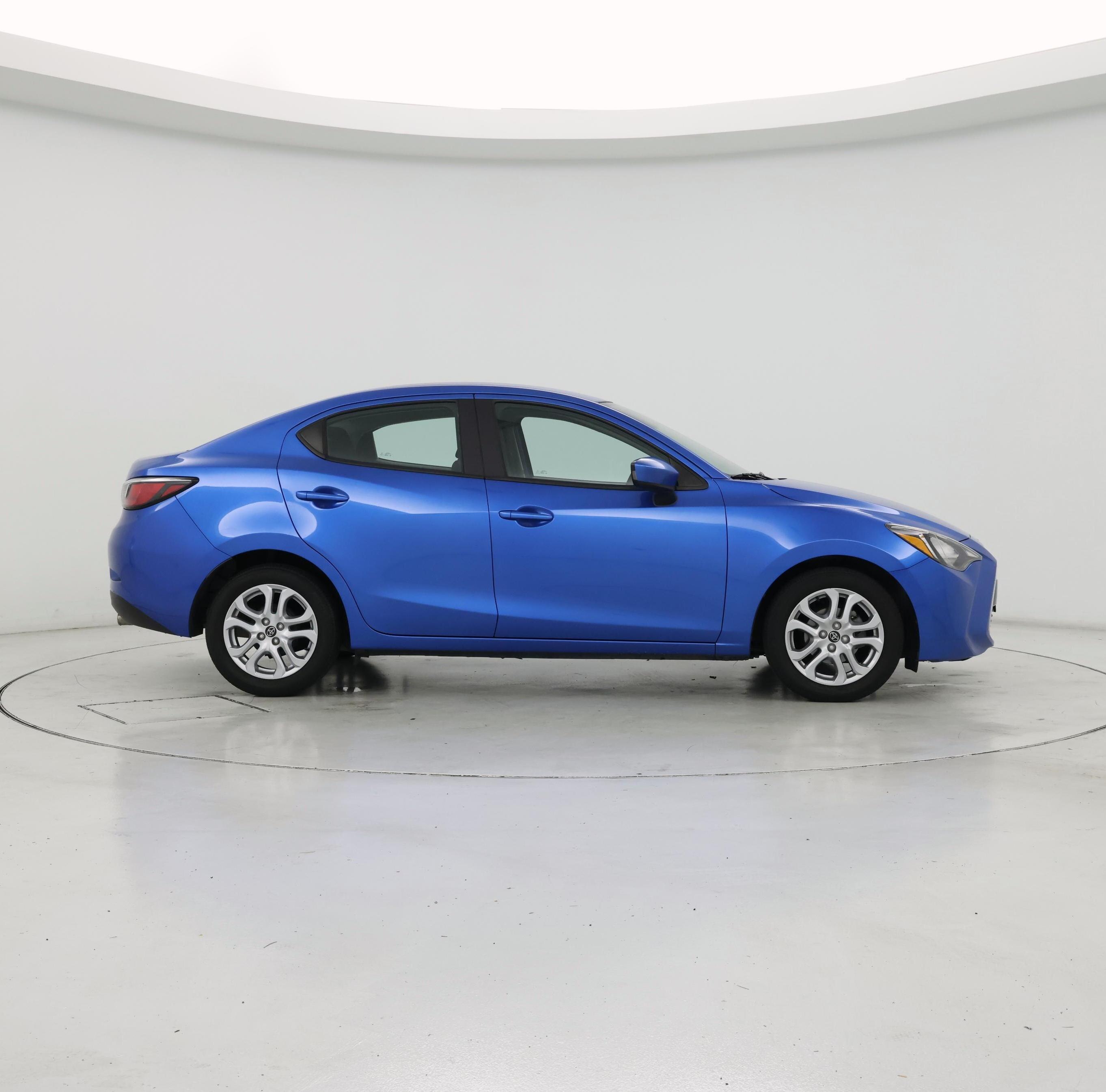 Thumbnail: 2018 Toyota Yaris iA - 7