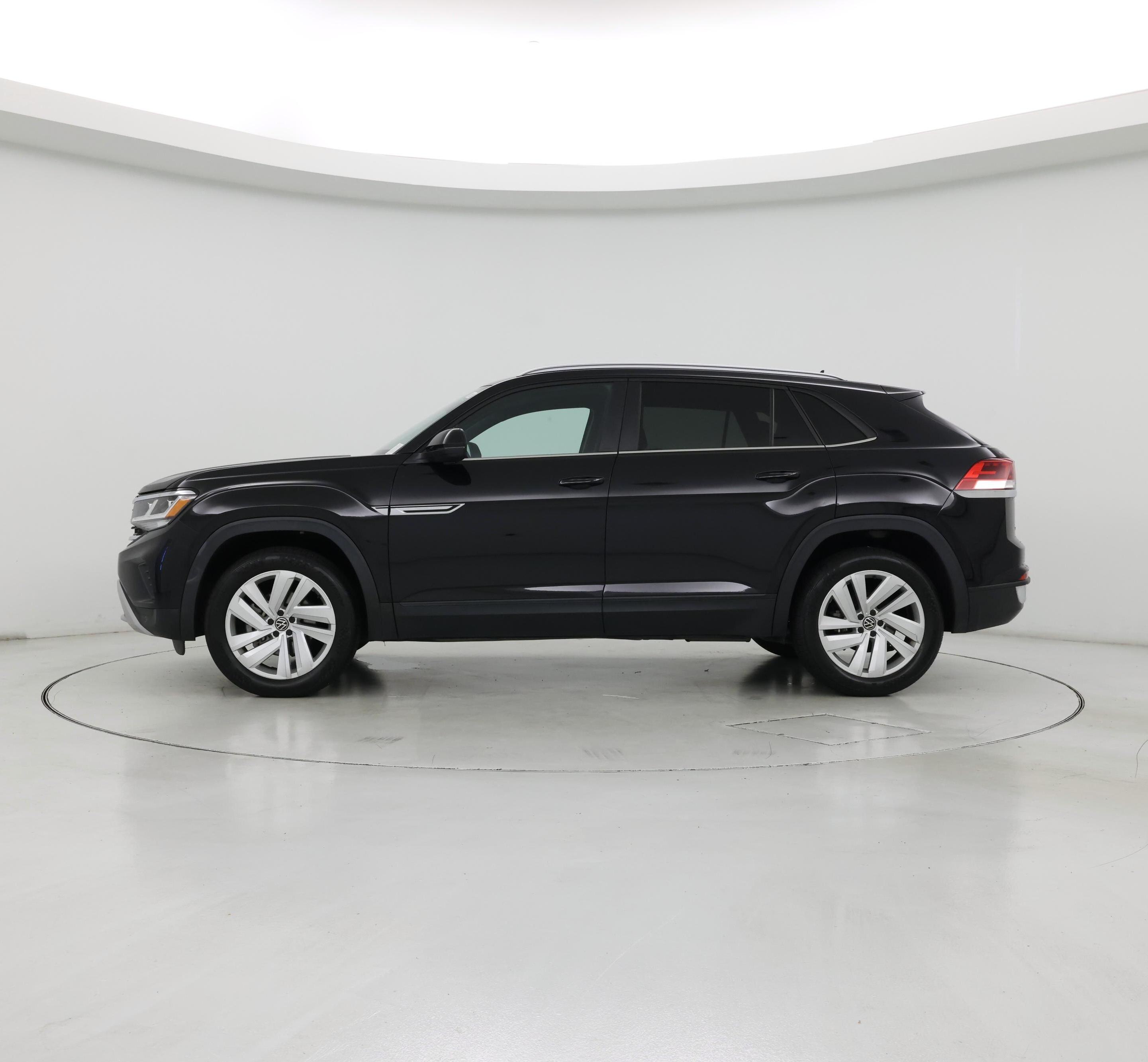 Thumbnail: 2021 Volkswagen Atlas - 3
