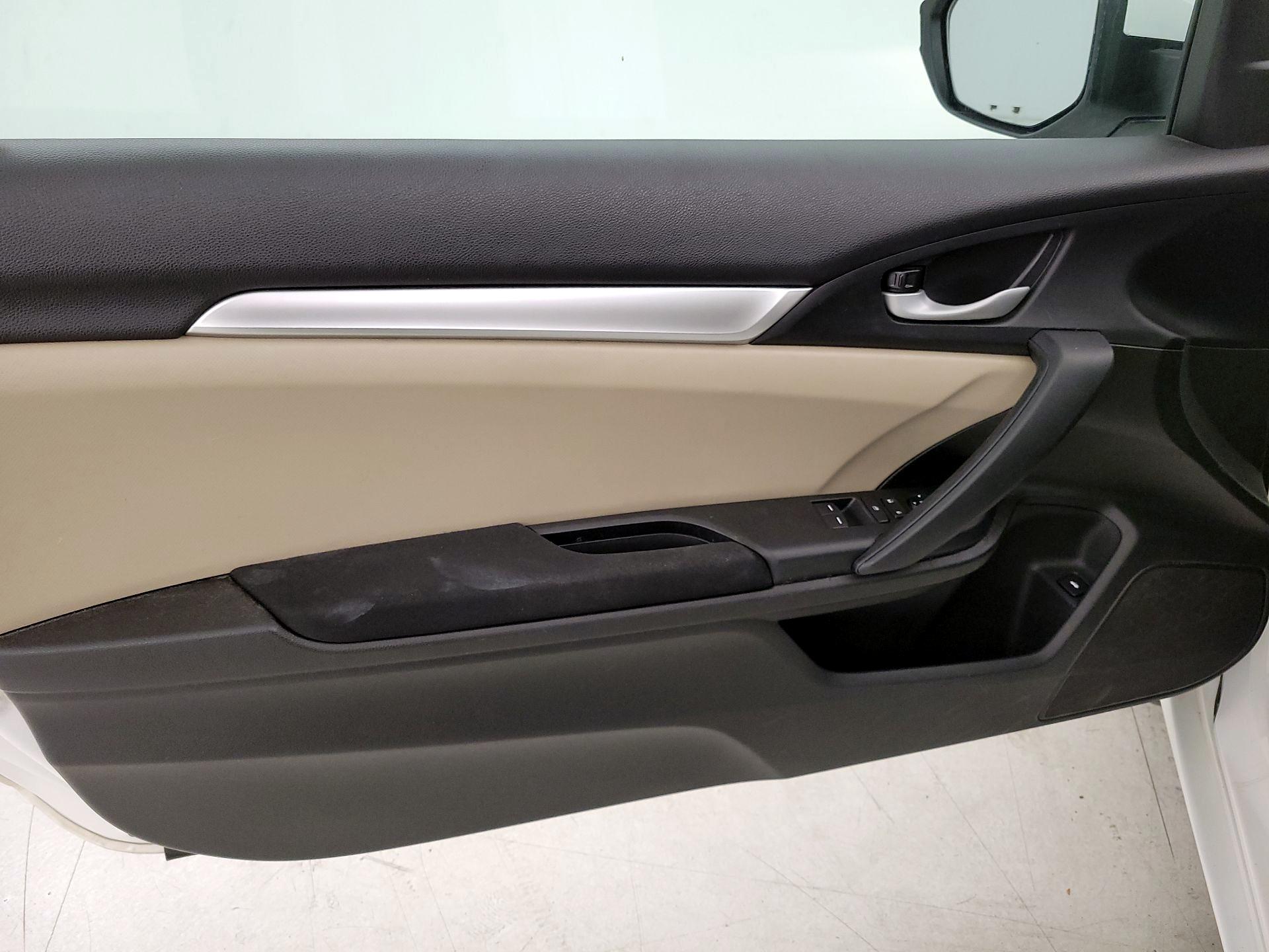 Thumbnail: 2018 Honda Civic - 12