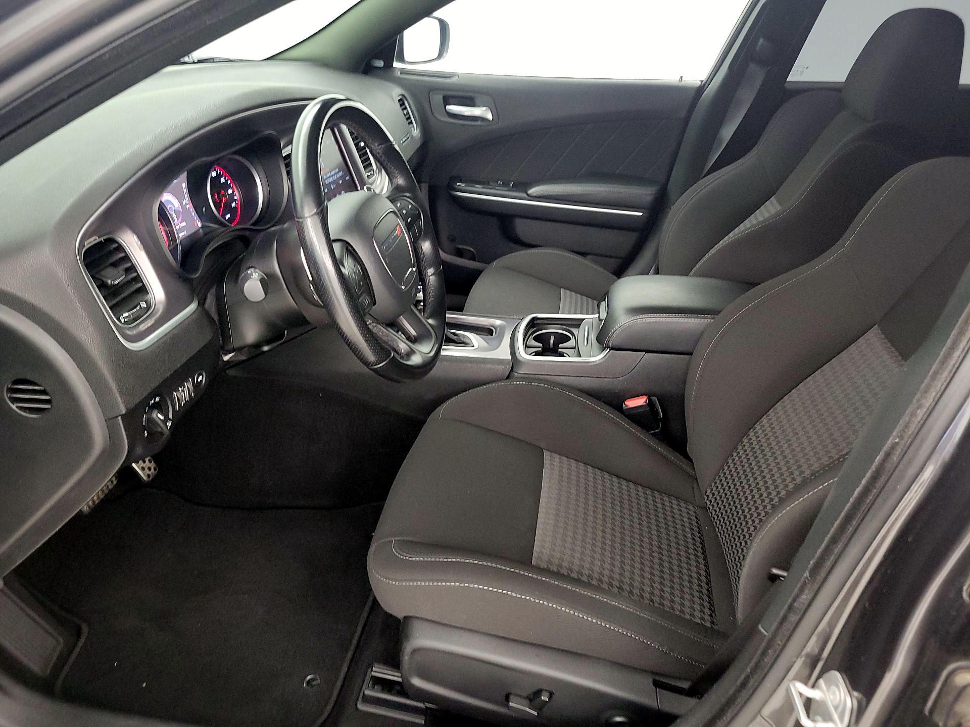 Thumbnail: 2021 Dodge Charger - 11