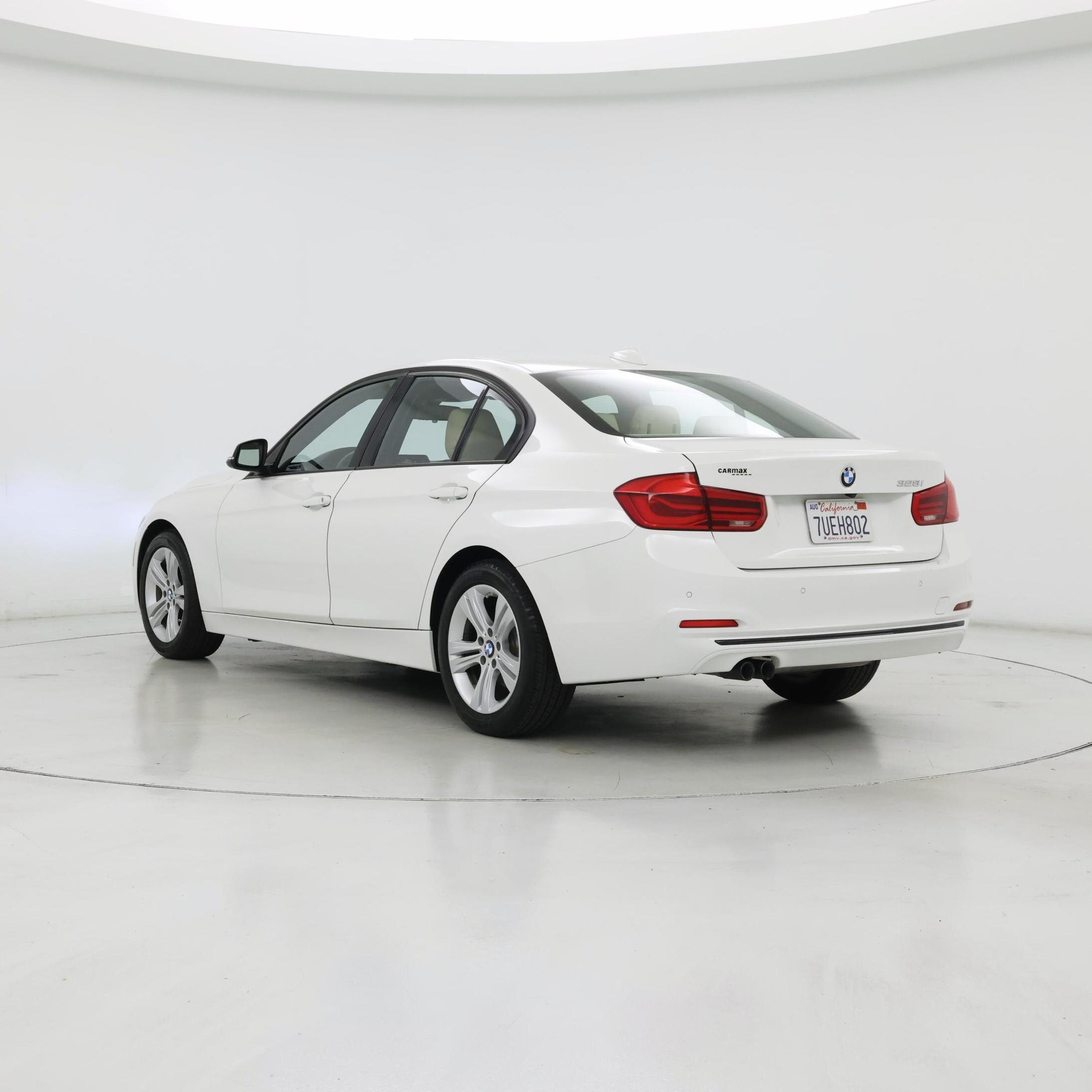 Thumbnail: 2016 BMW 3 Series - 2