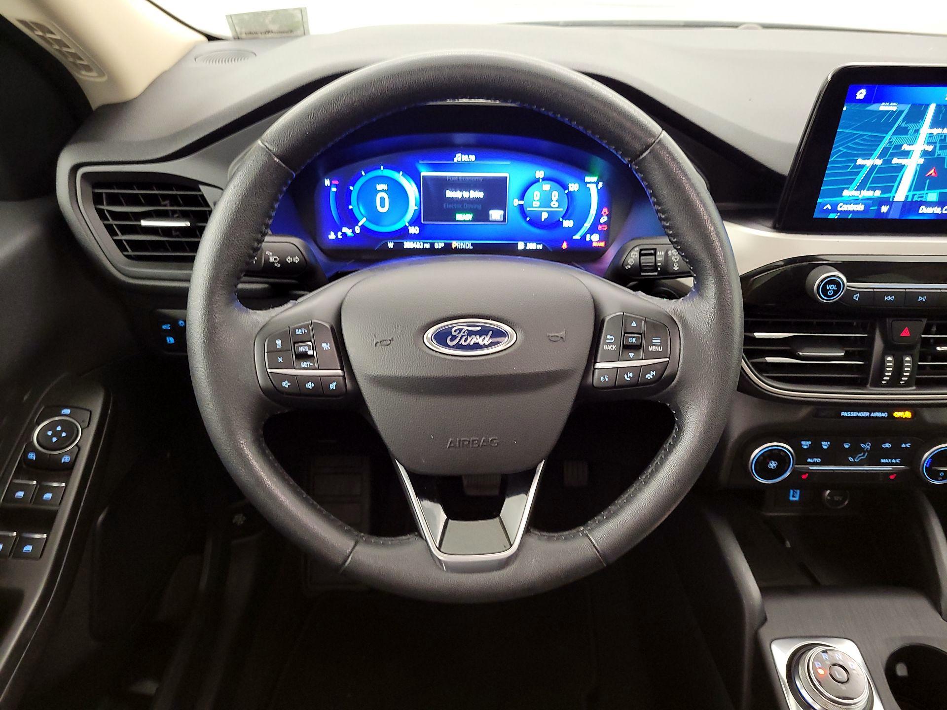 Thumbnail: 2020 Ford Escape - 10