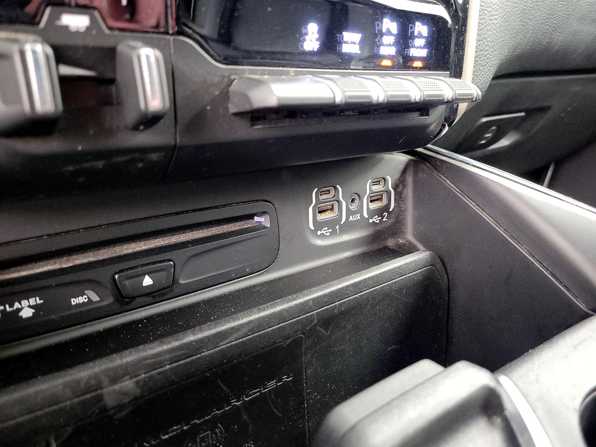 Thumbnail: 2019 RAM 1500 - 19