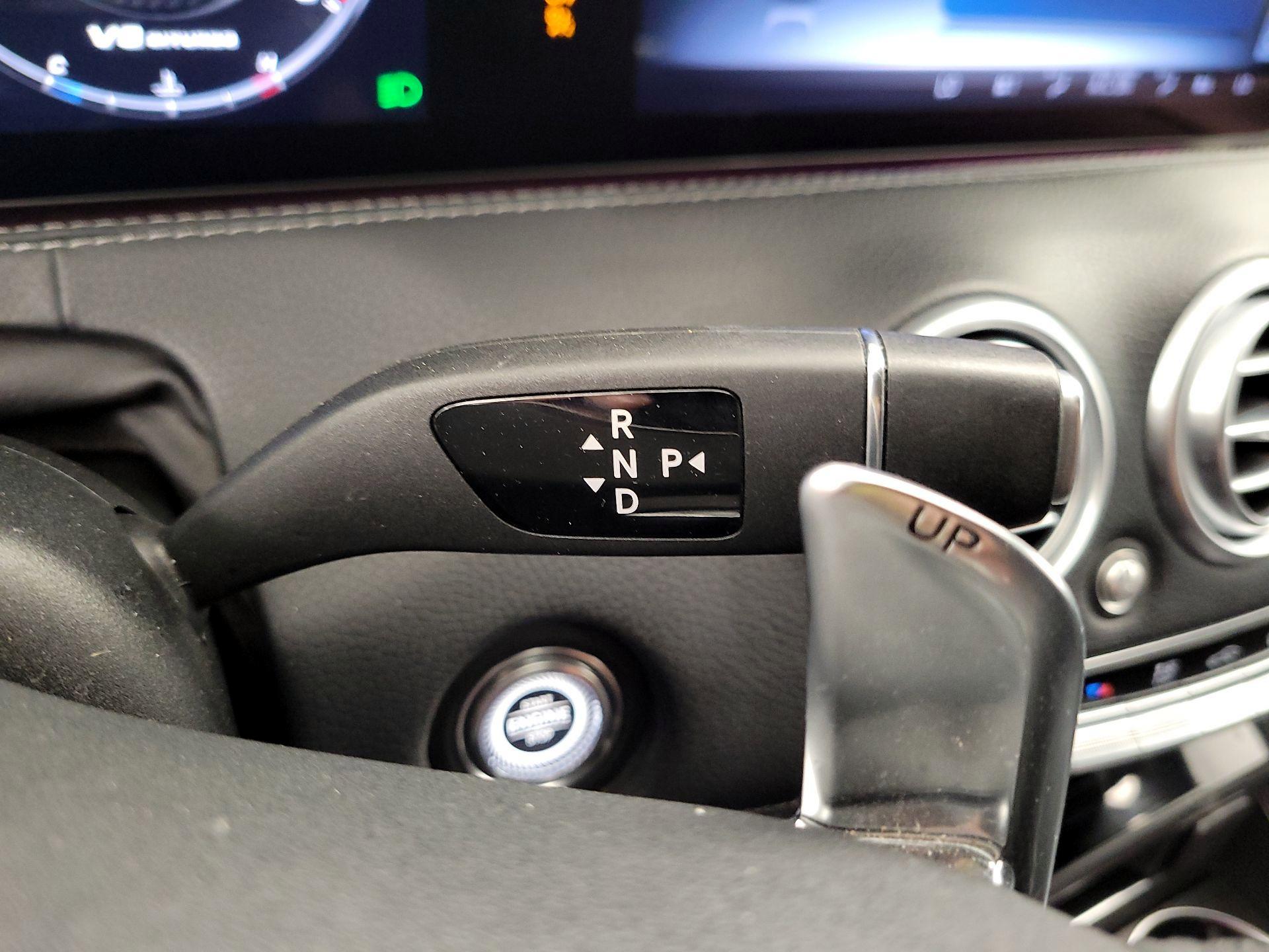 Thumbnail: 2019 Mercedes-Benz S-Class - 18