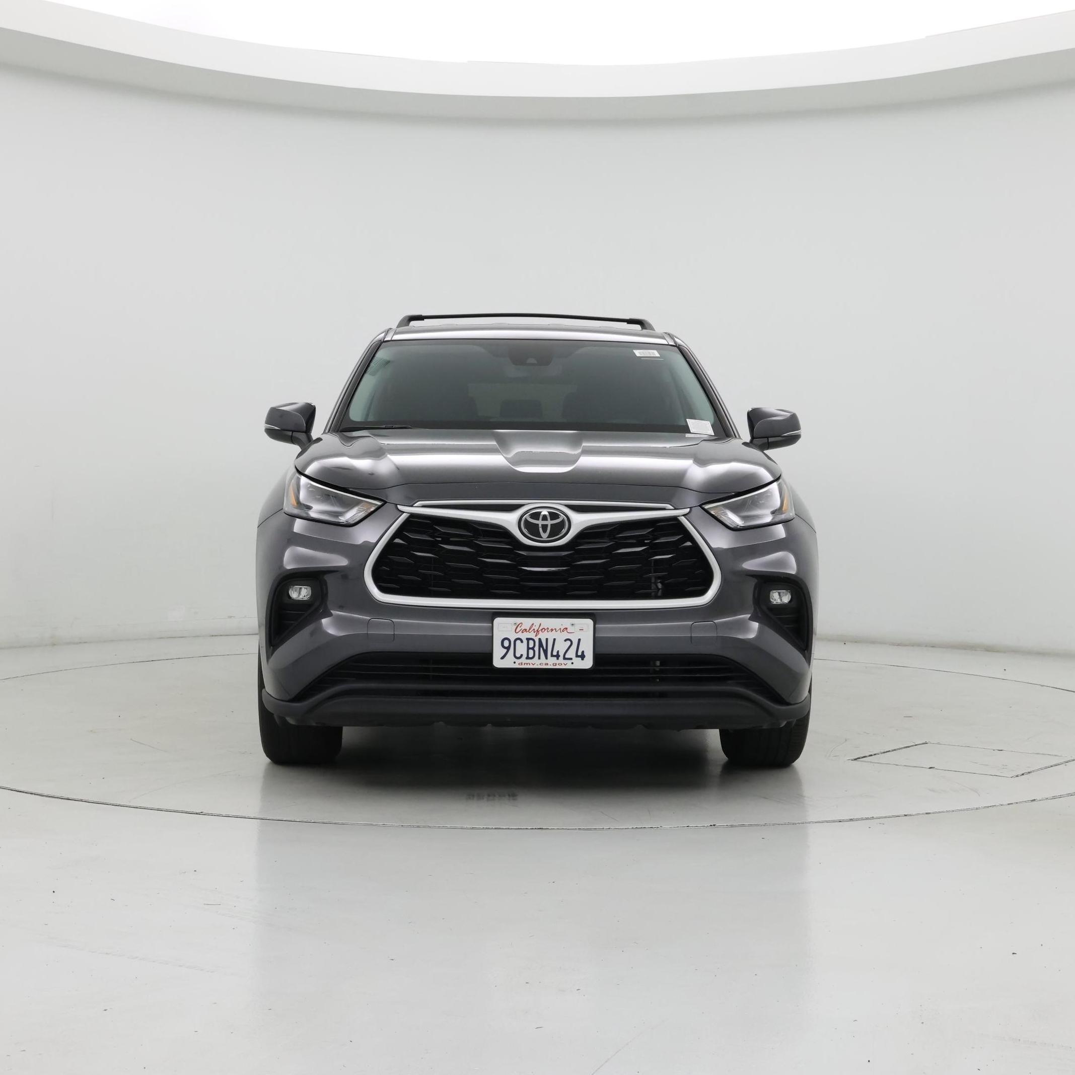 Thumbnail: 2022 Toyota Highlander - 5