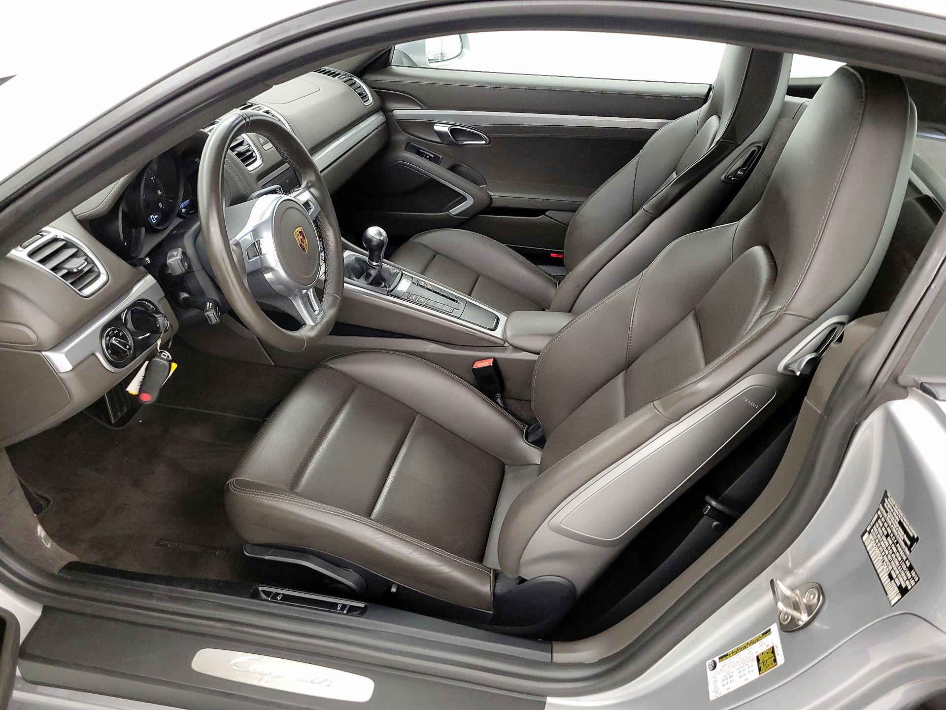 Thumbnail: 2016 Porsche Cayman - 11