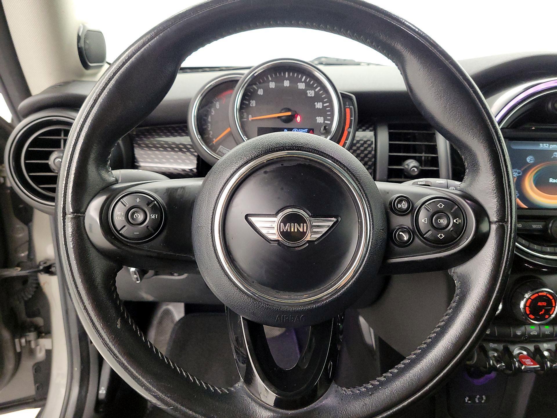 Thumbnail: 2018 MINI Cooper - 10