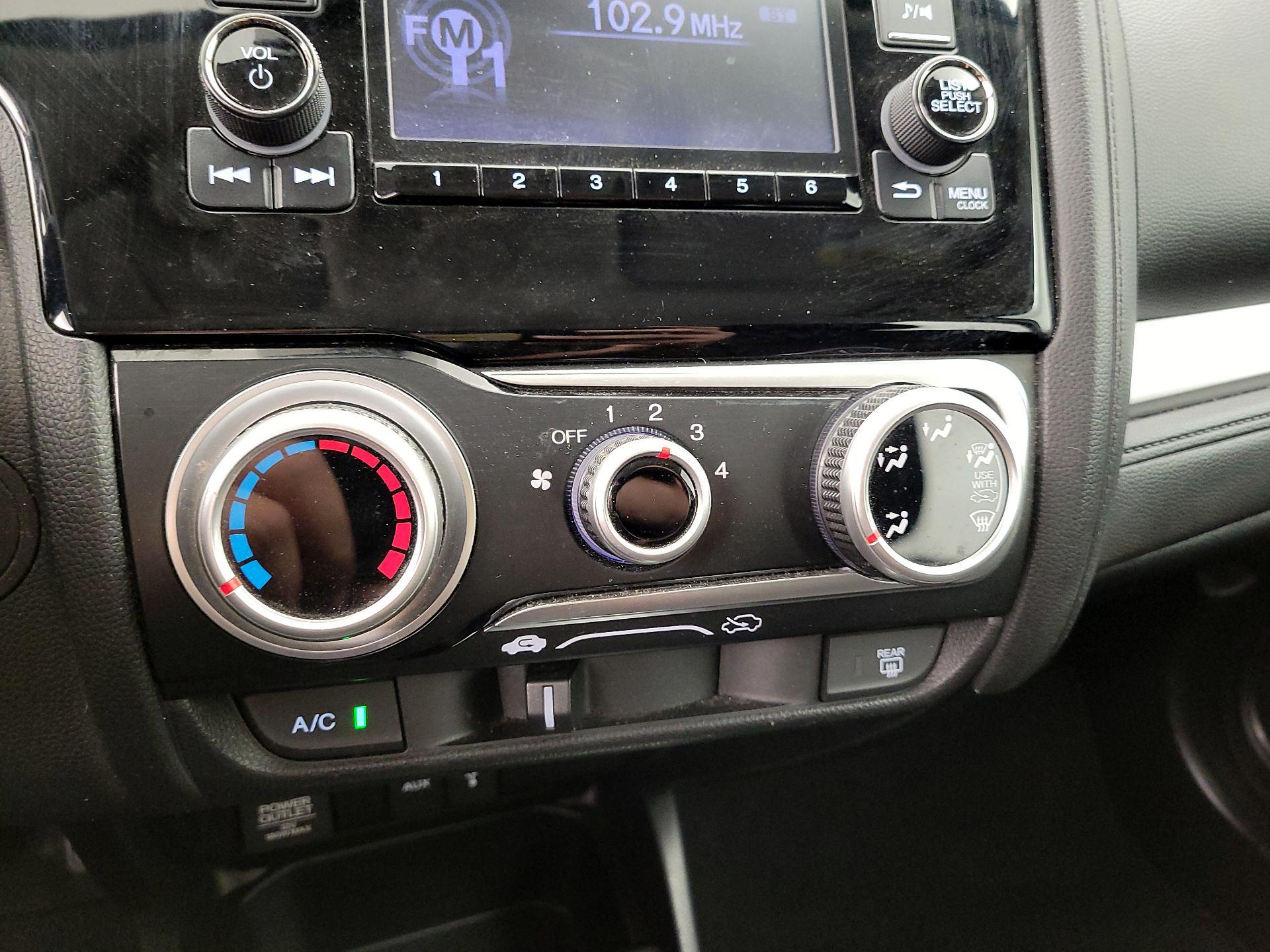 Thumbnail: 2015 Honda Fit - 16