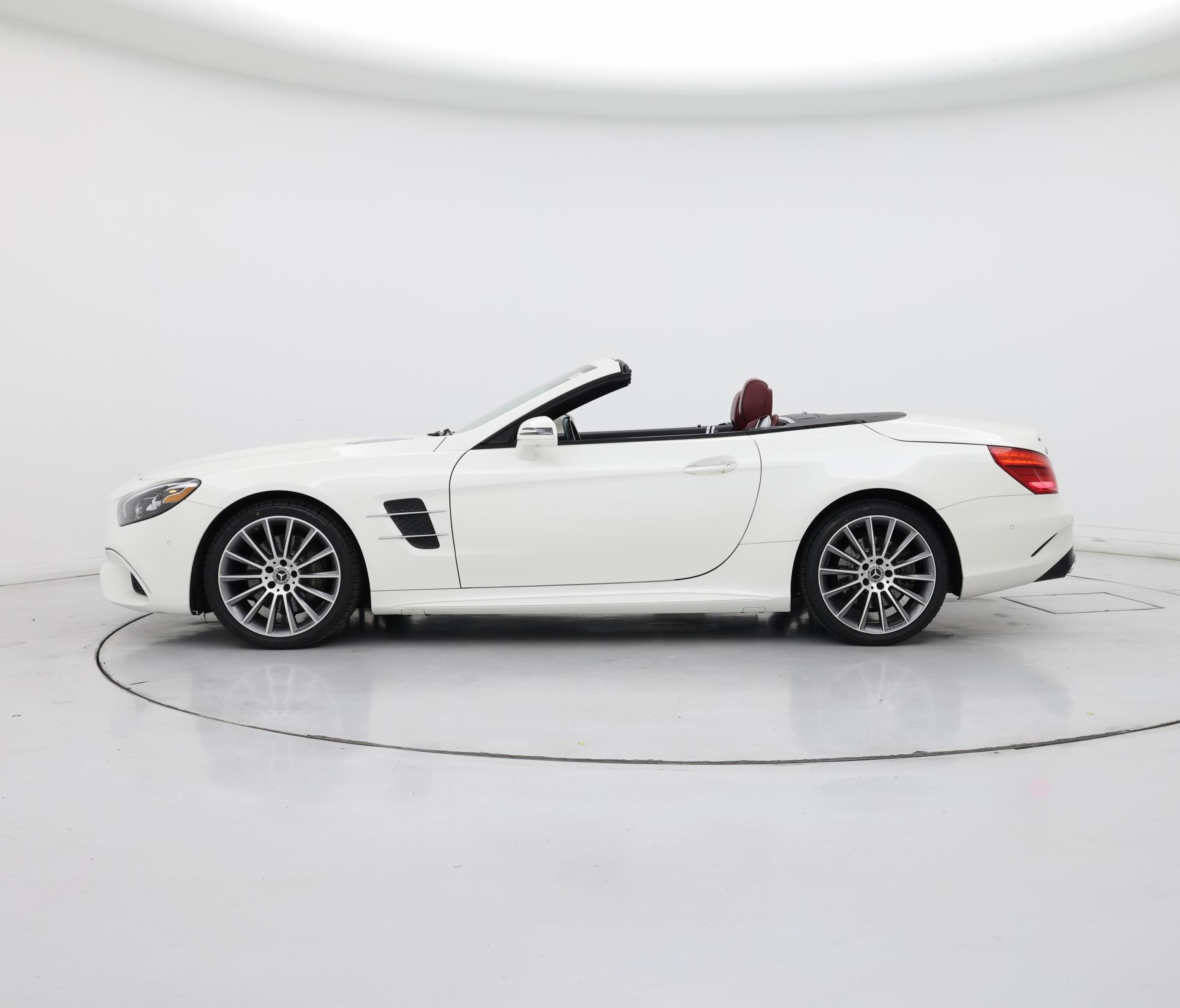 Thumbnail: 2019 Mercedes-Benz SL-Class - 3
