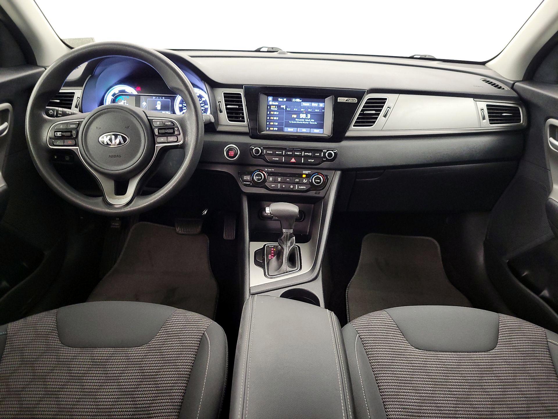 Thumbnail: 2017 Kia Niro - 9