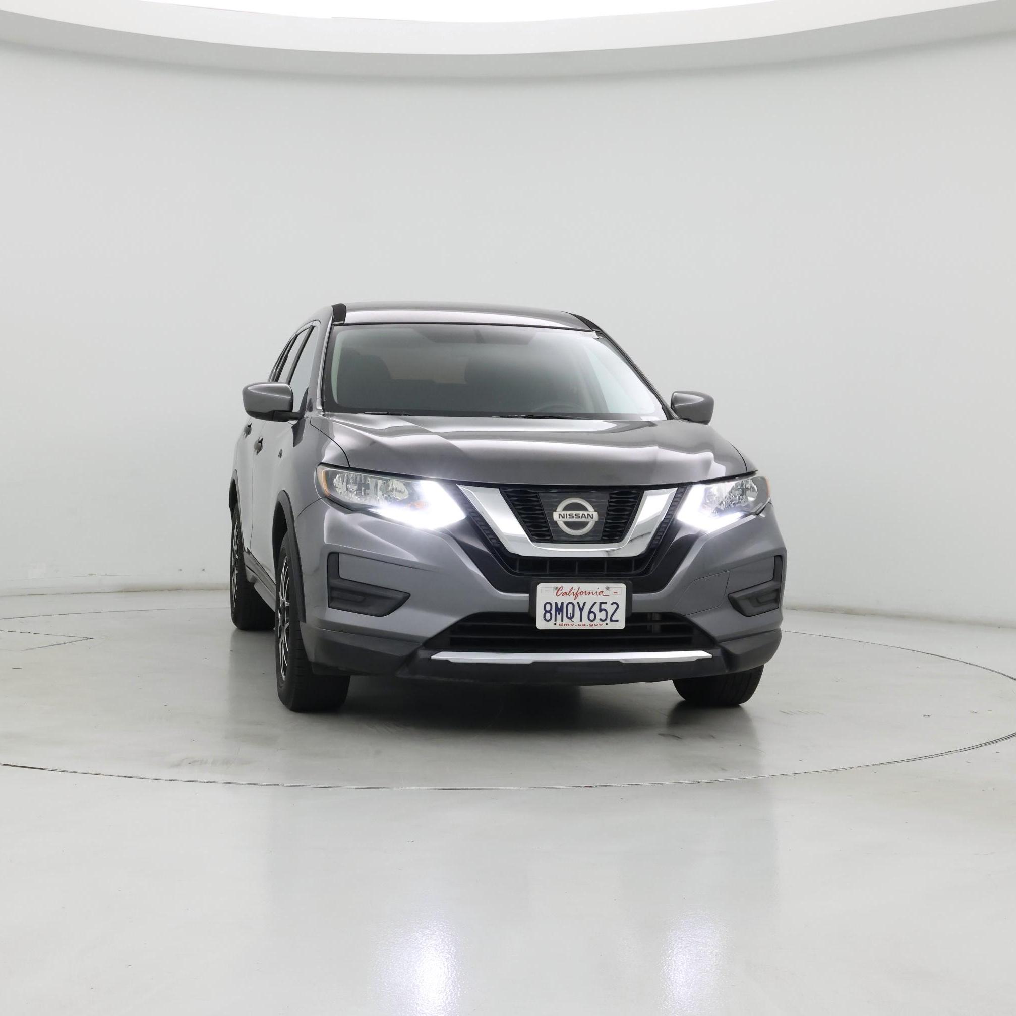 Thumbnail: 2017 Nissan Rogue - 5