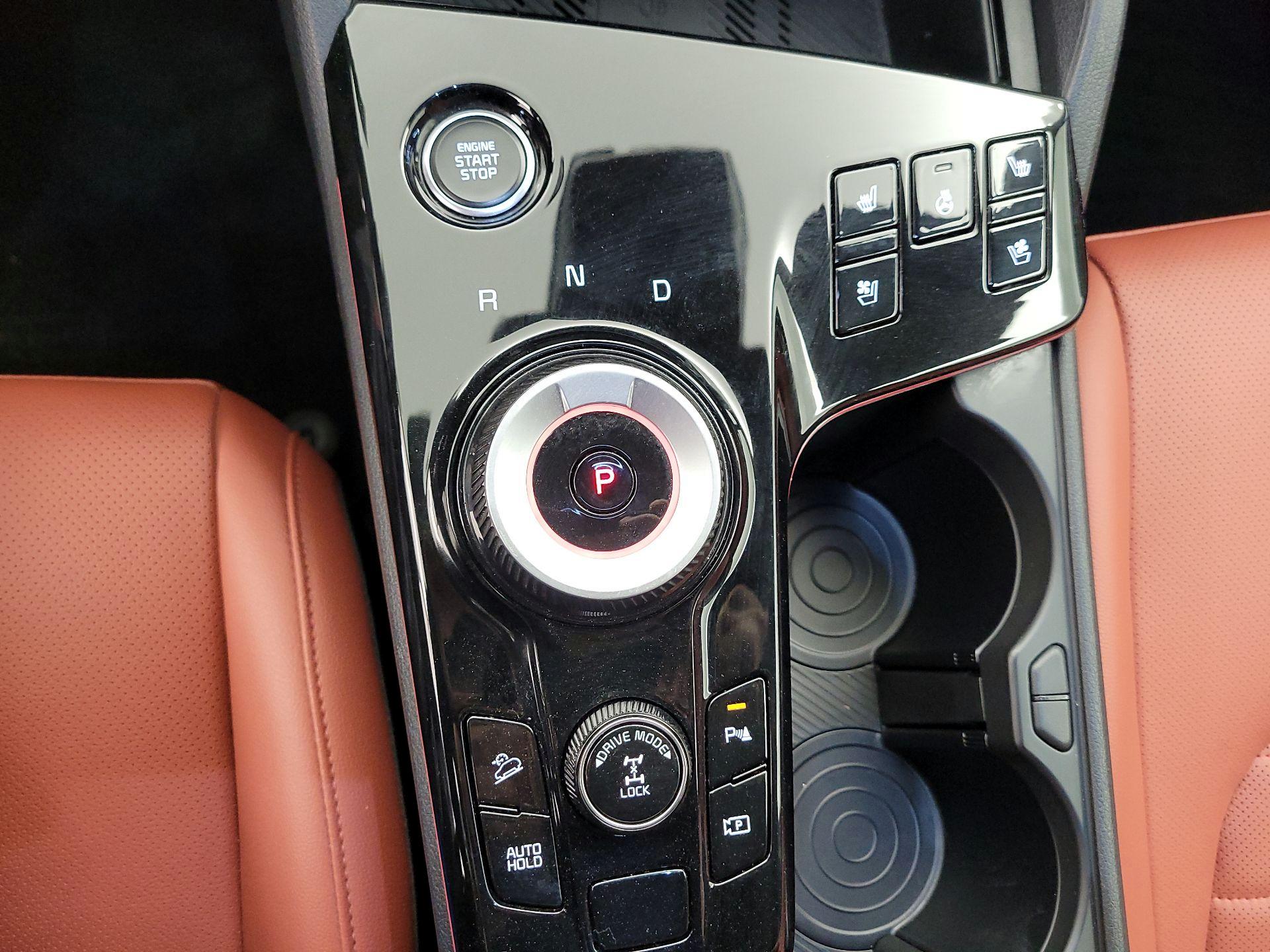 Thumbnail: 2023 Kia Sportage - 18