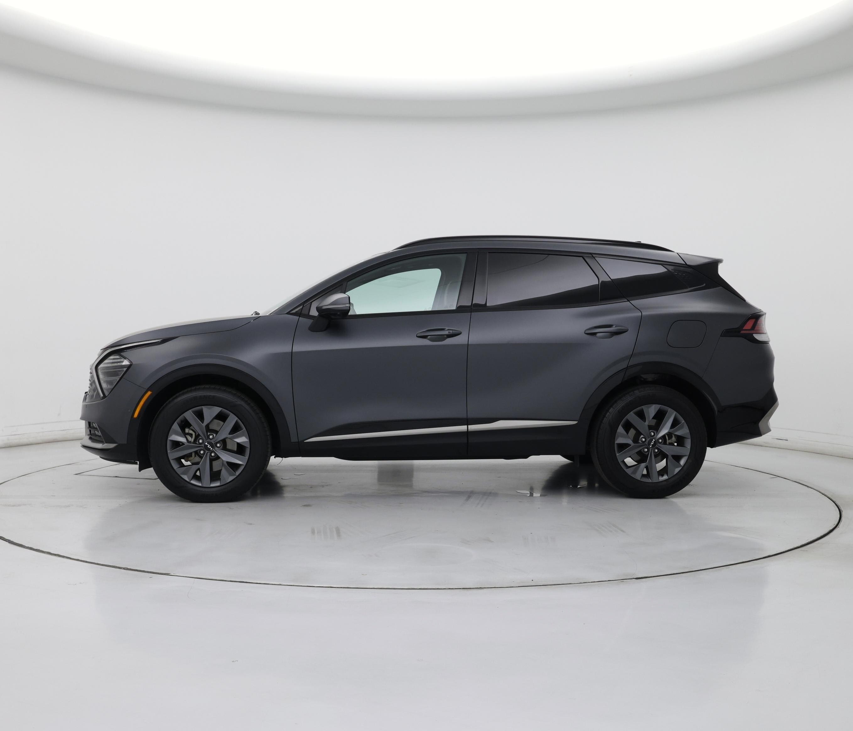 Thumbnail: 2023 Kia Sportage - 3