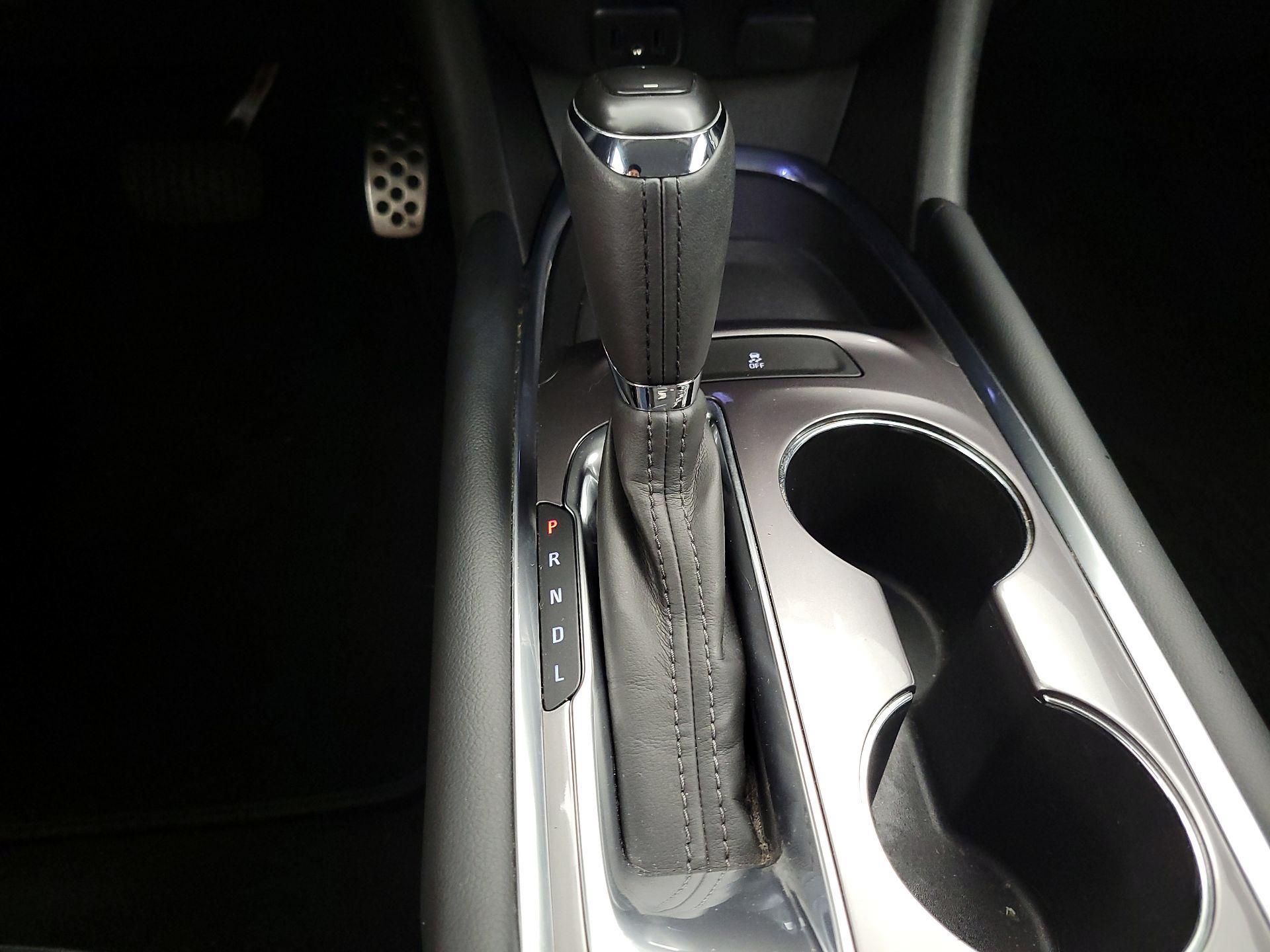 Thumbnail: 2016 Chevrolet Malibu - 17
