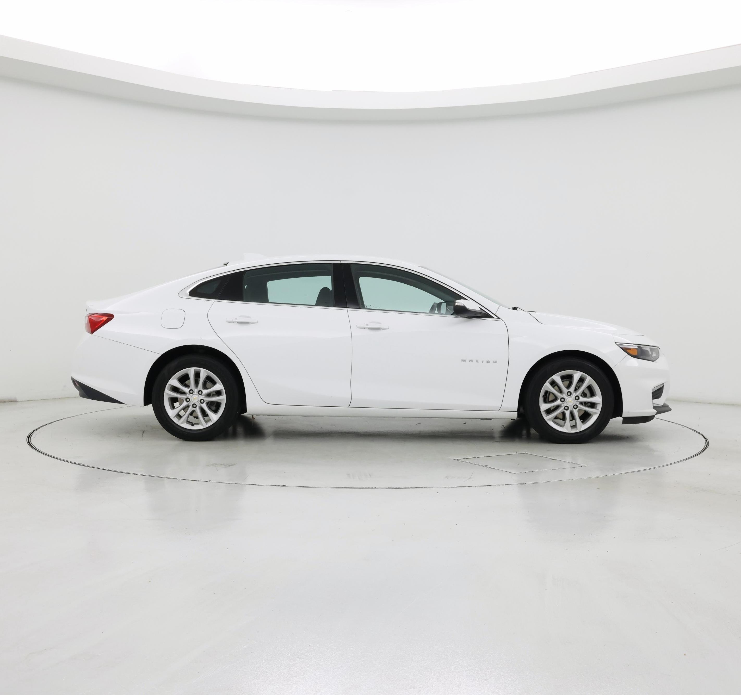 Thumbnail: 2016 Chevrolet Malibu - 7