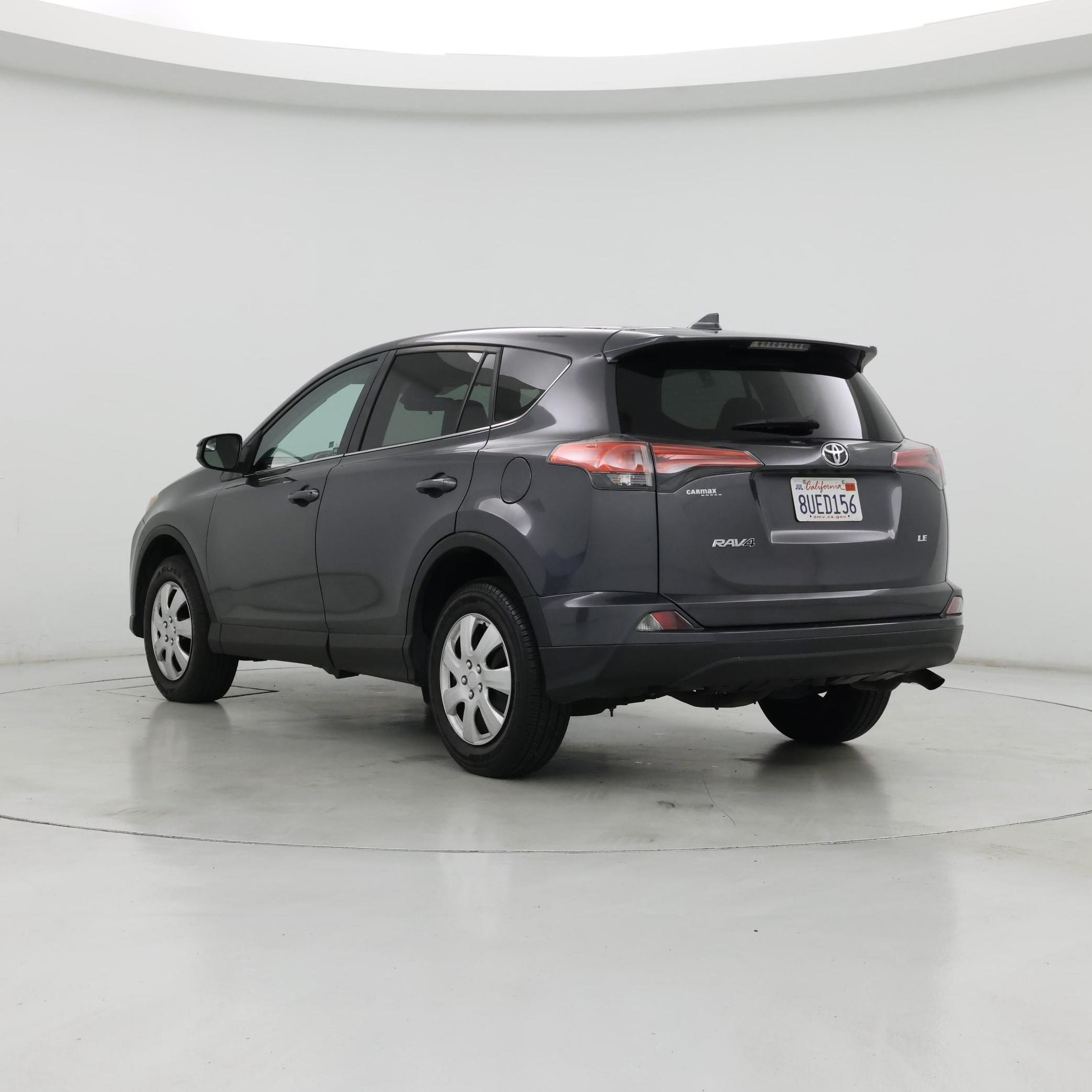 Thumbnail: 2018 Toyota RAV4 - 2
