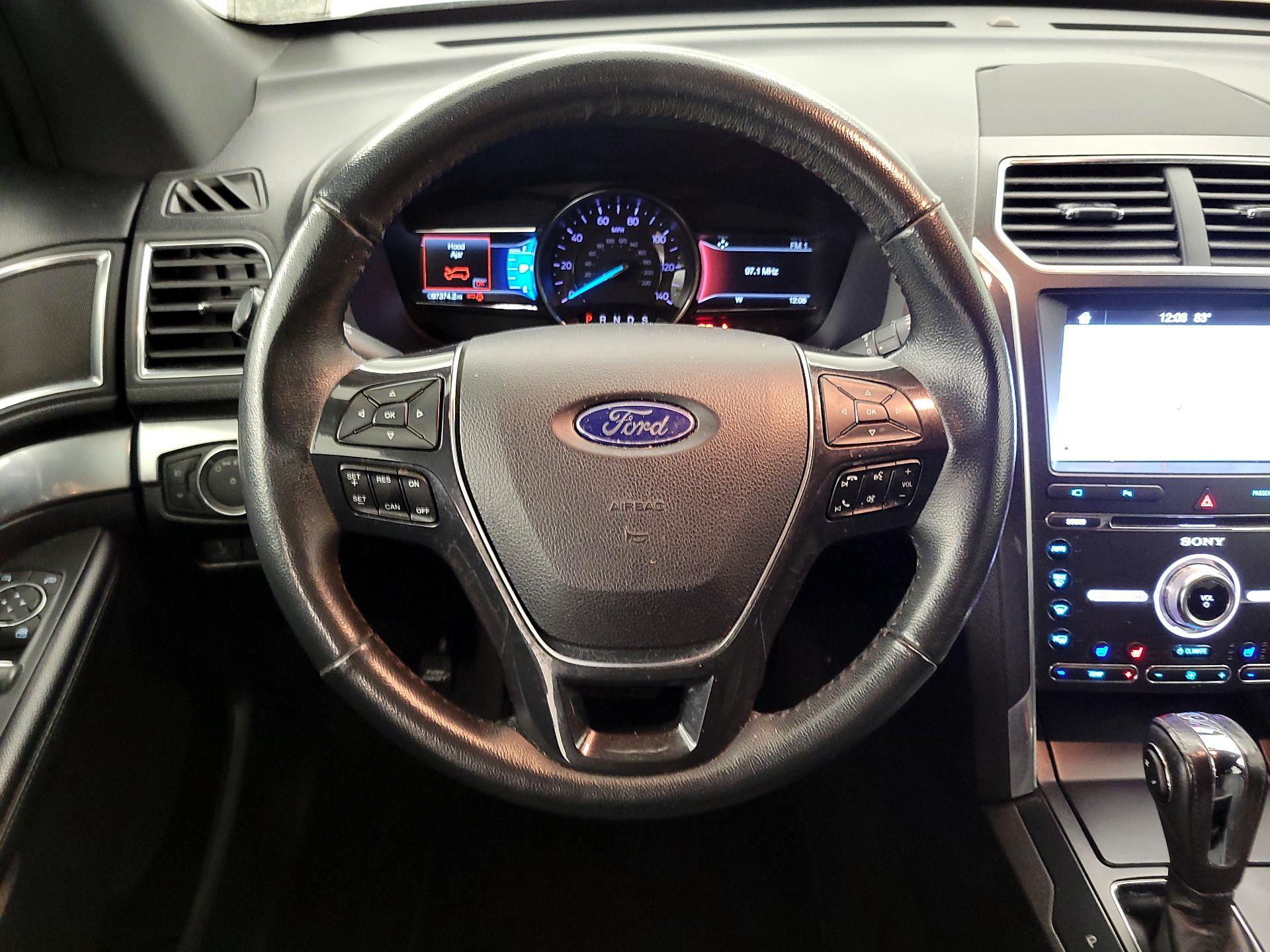 Thumbnail: 2018 Ford Explorer - 10