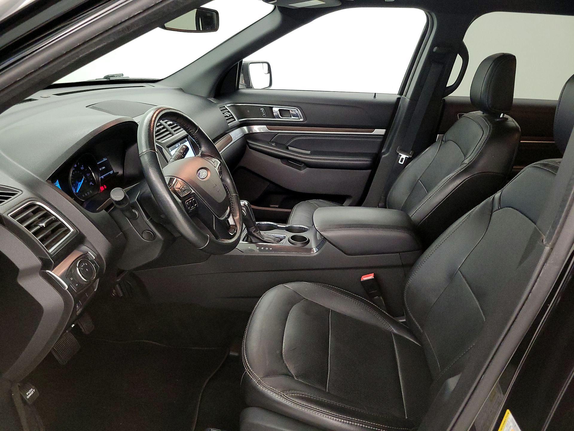 Thumbnail: 2018 Ford Explorer - 11