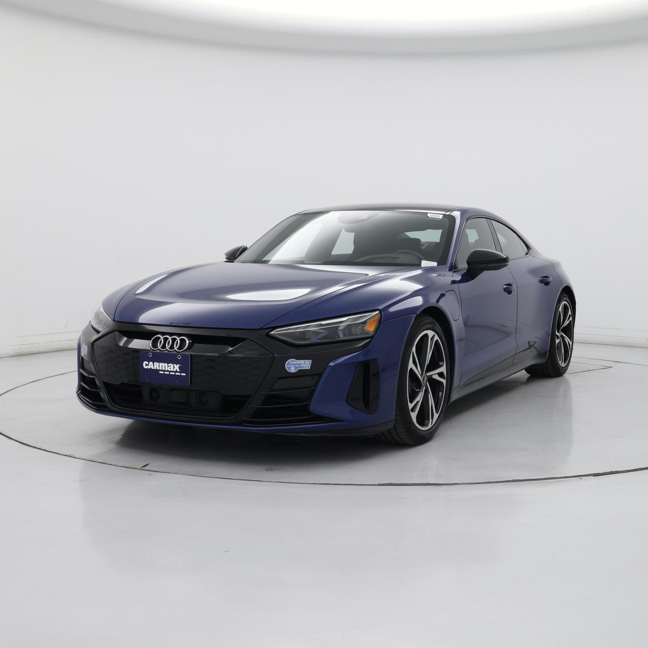 Thumbnail: 2022 Audi e-tron GT - 4