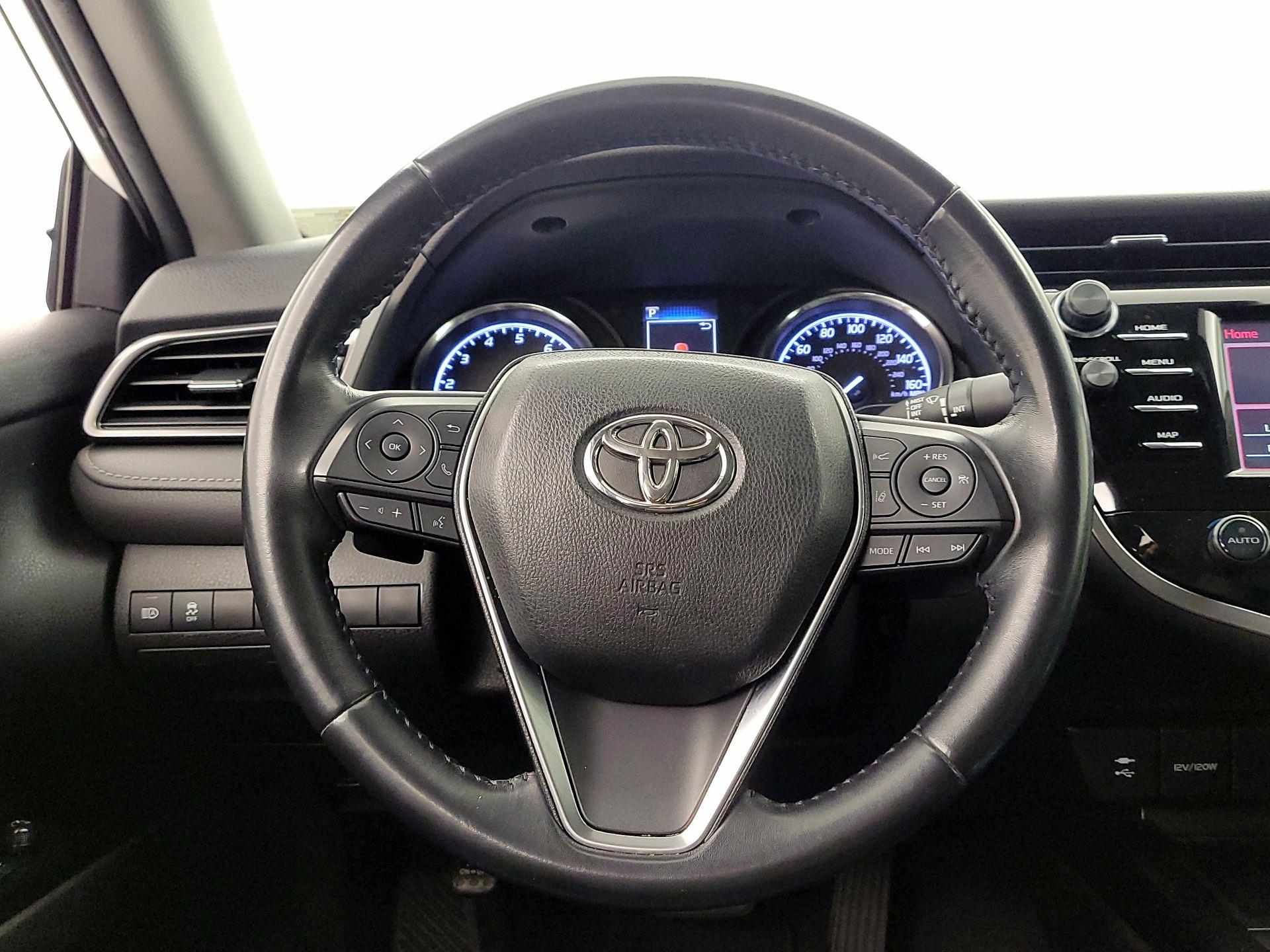 Thumbnail: 2019 Toyota Camry - 10