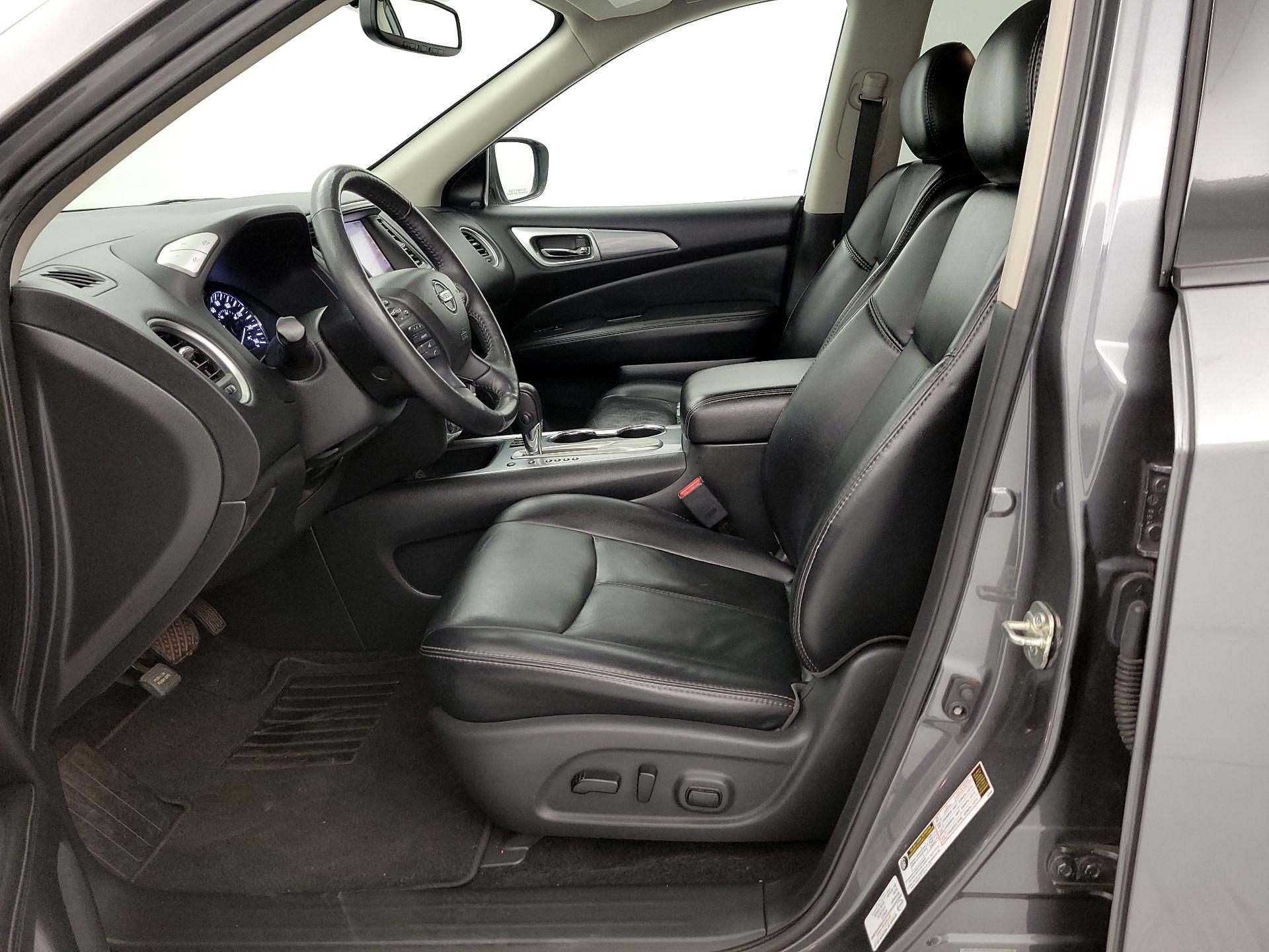 Thumbnail: 2019 Nissan Pathfinder - 11