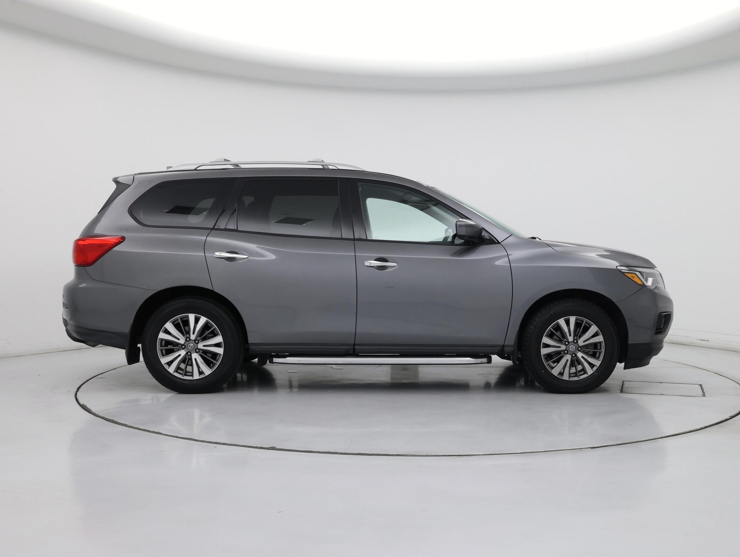 Thumbnail: 2019 Nissan Pathfinder - 7