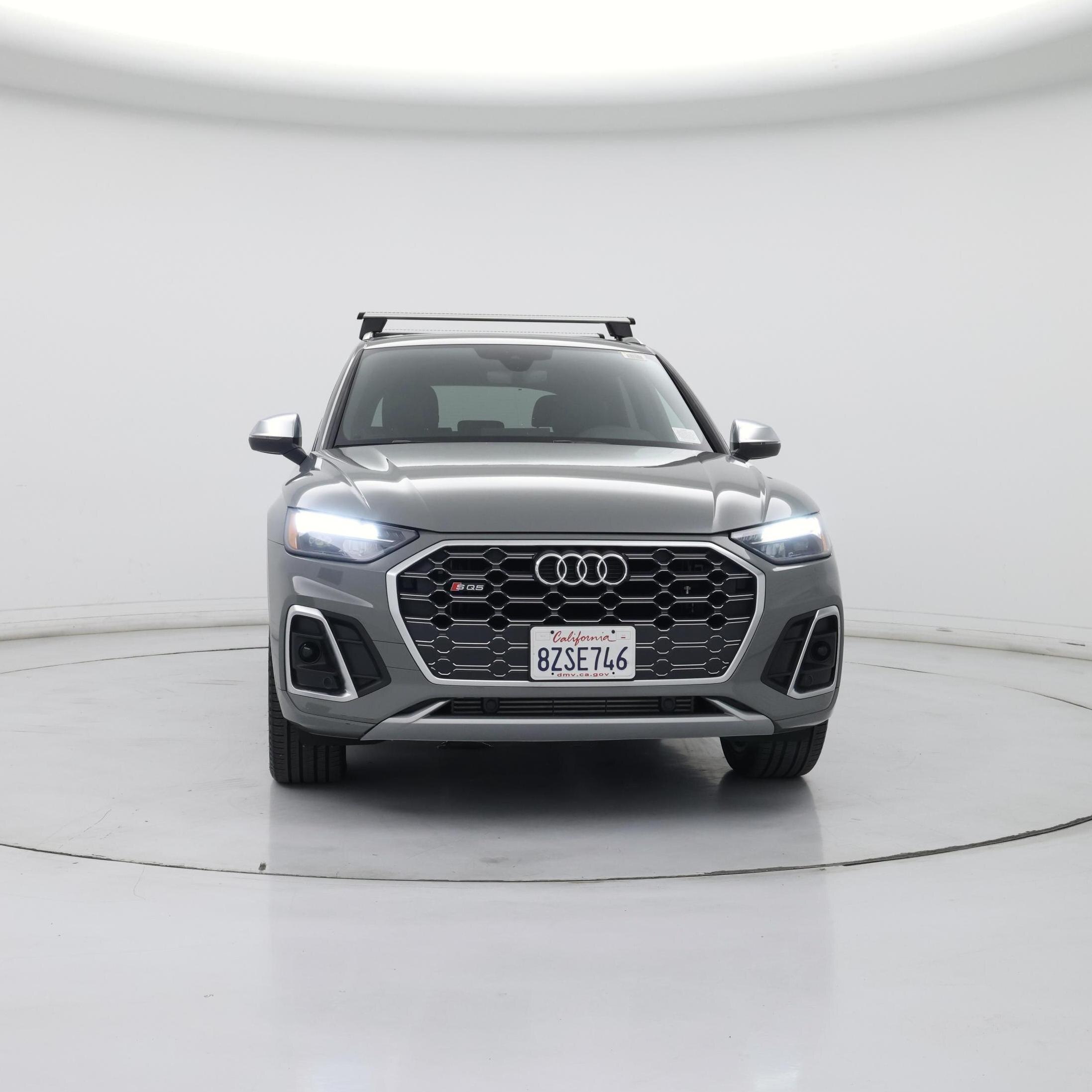 Thumbnail: 2022 Audi SQ5 - 5