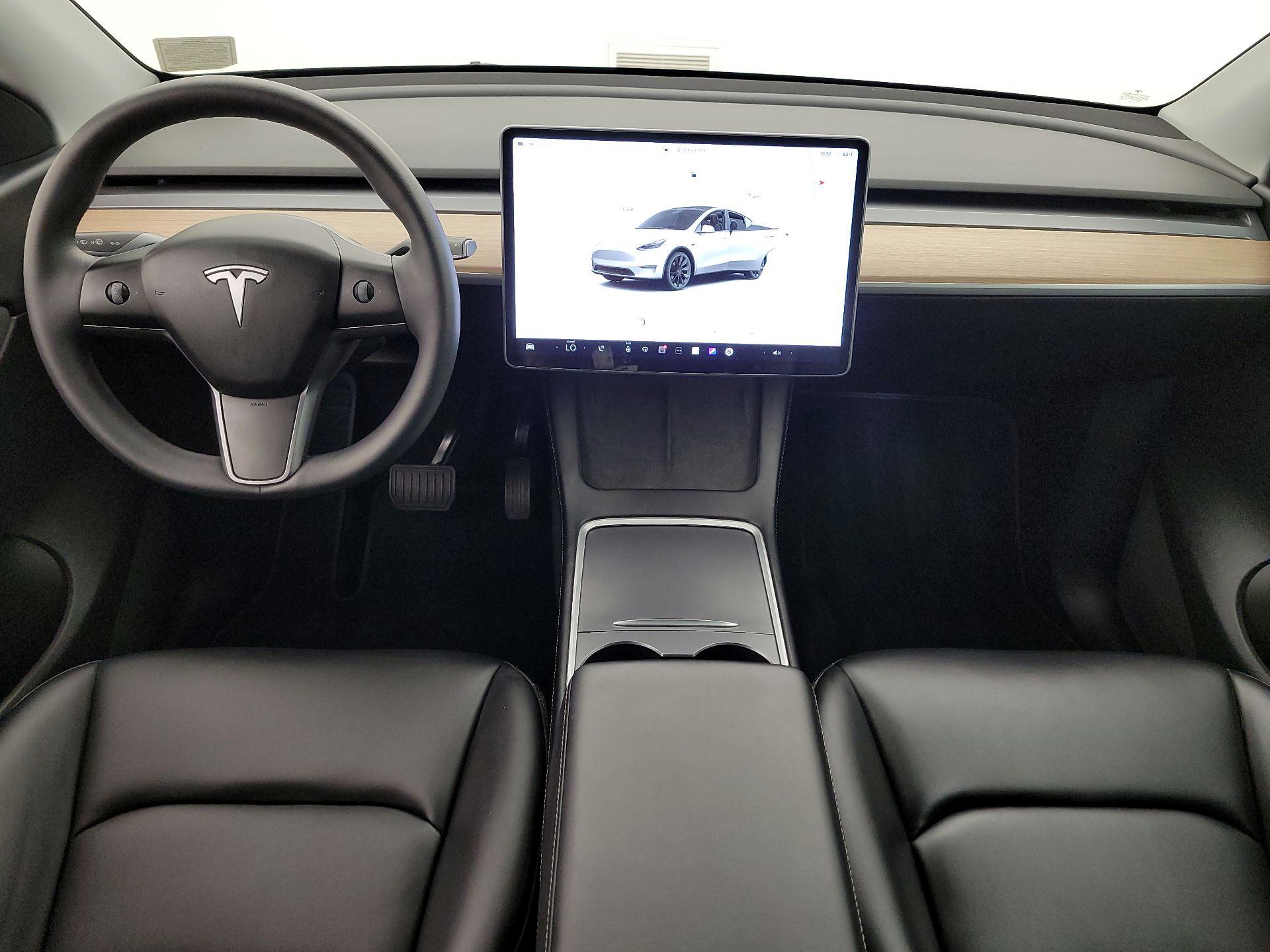 Thumbnail: 2022 Tesla Model Y - 9