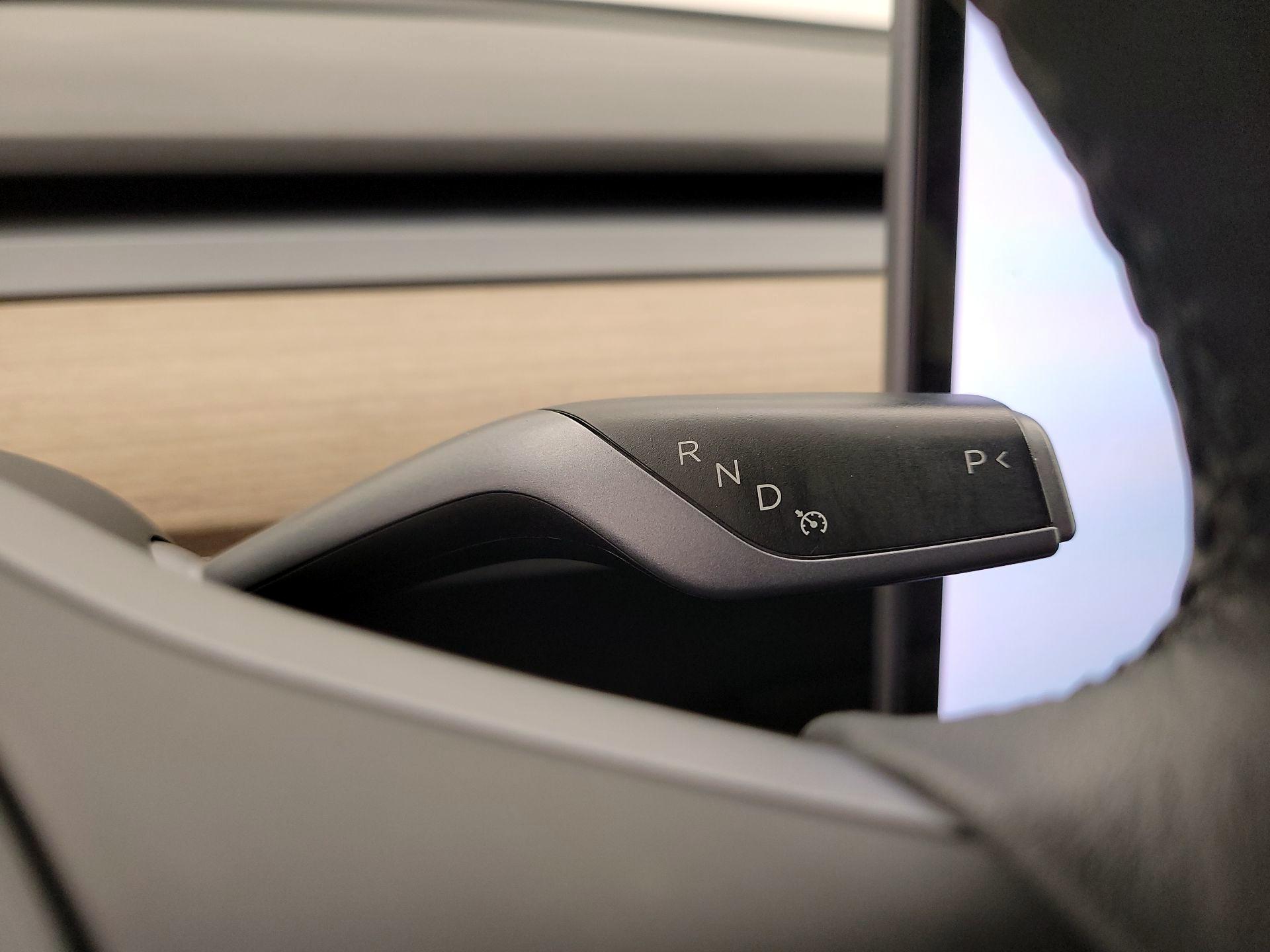 Thumbnail: 2022 Tesla Model Y - 17