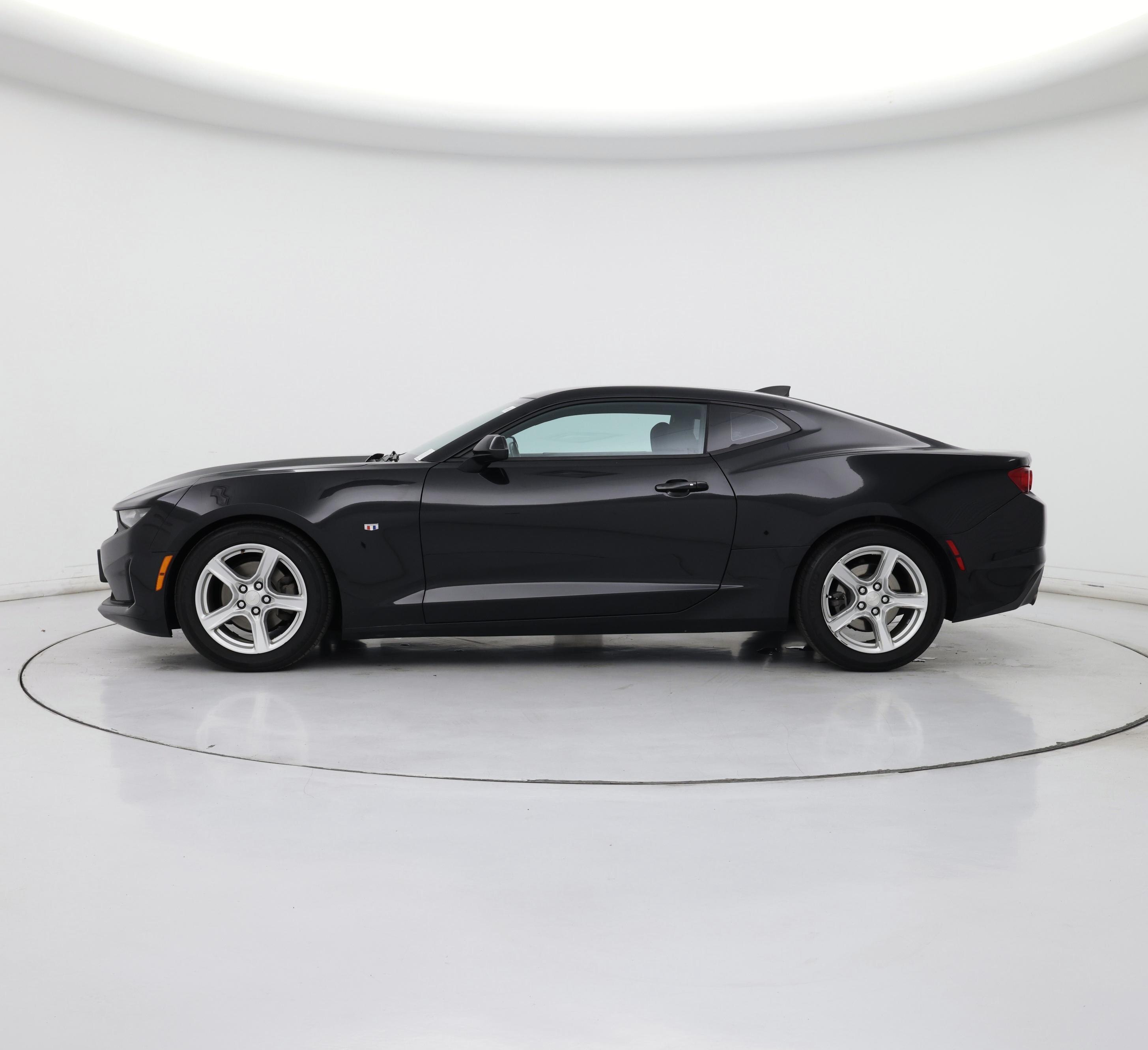 Thumbnail: 2019 Chevrolet Camaro - 3
