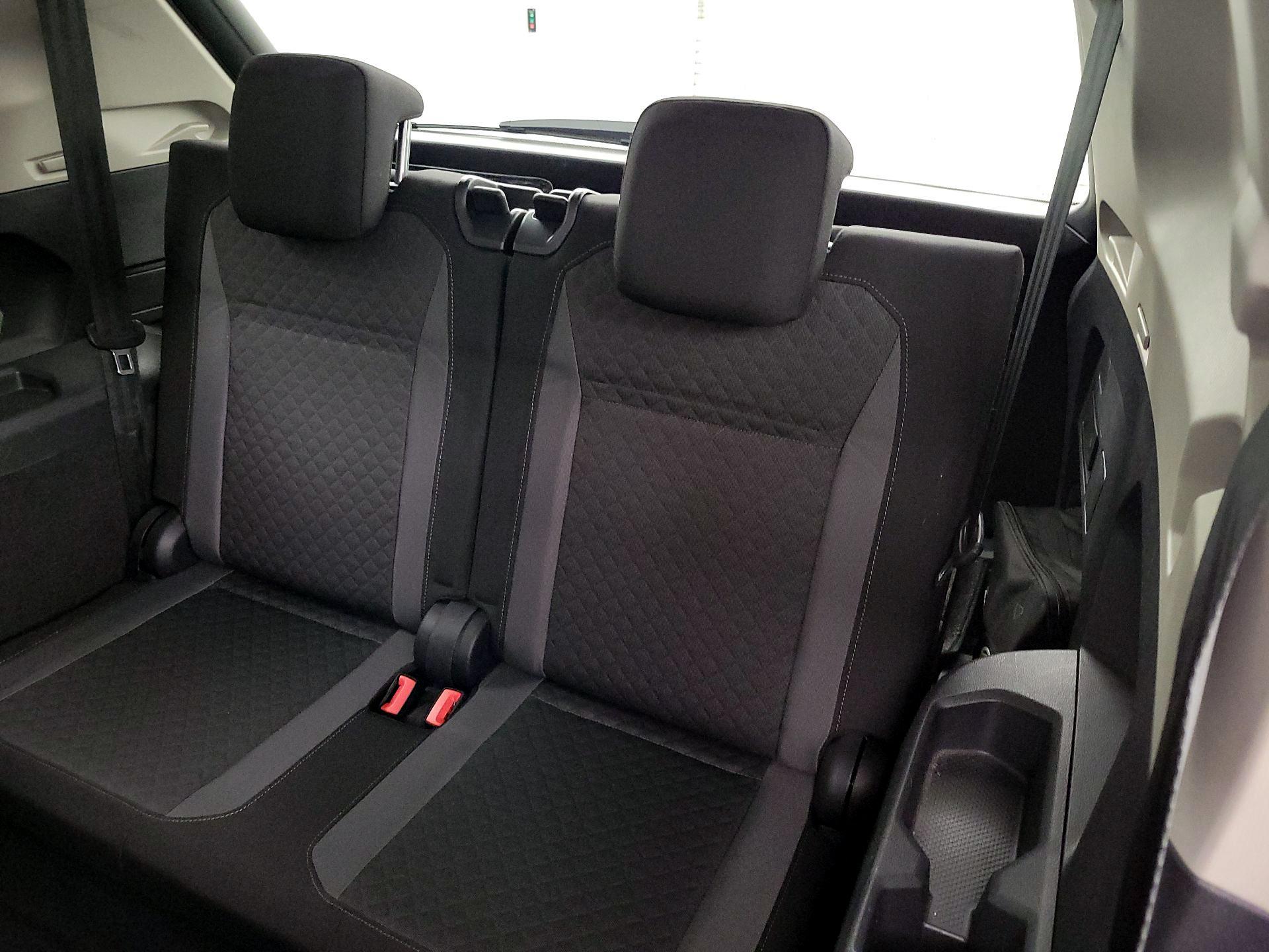 Thumbnail: 2019 Volkswagen Tiguan - 20