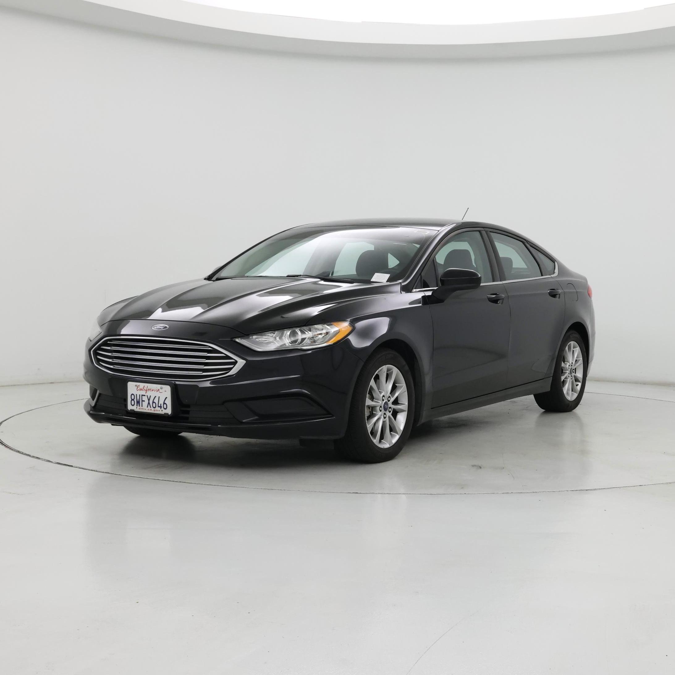 Thumbnail: 2017 Ford Fusion - 4