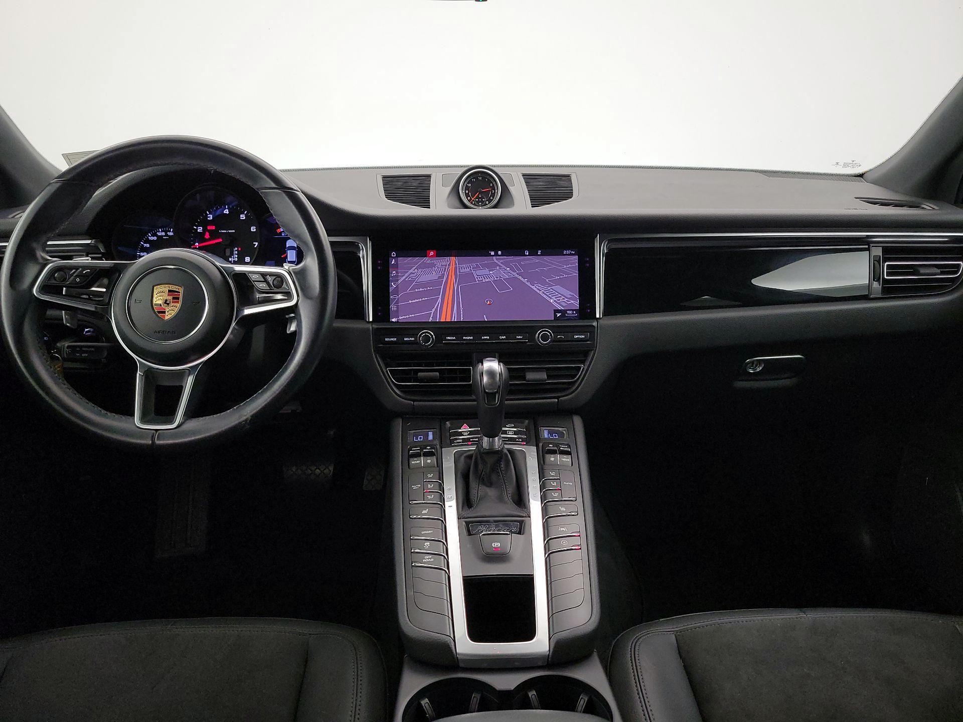 Thumbnail: 2019 Porsche Macan - 9