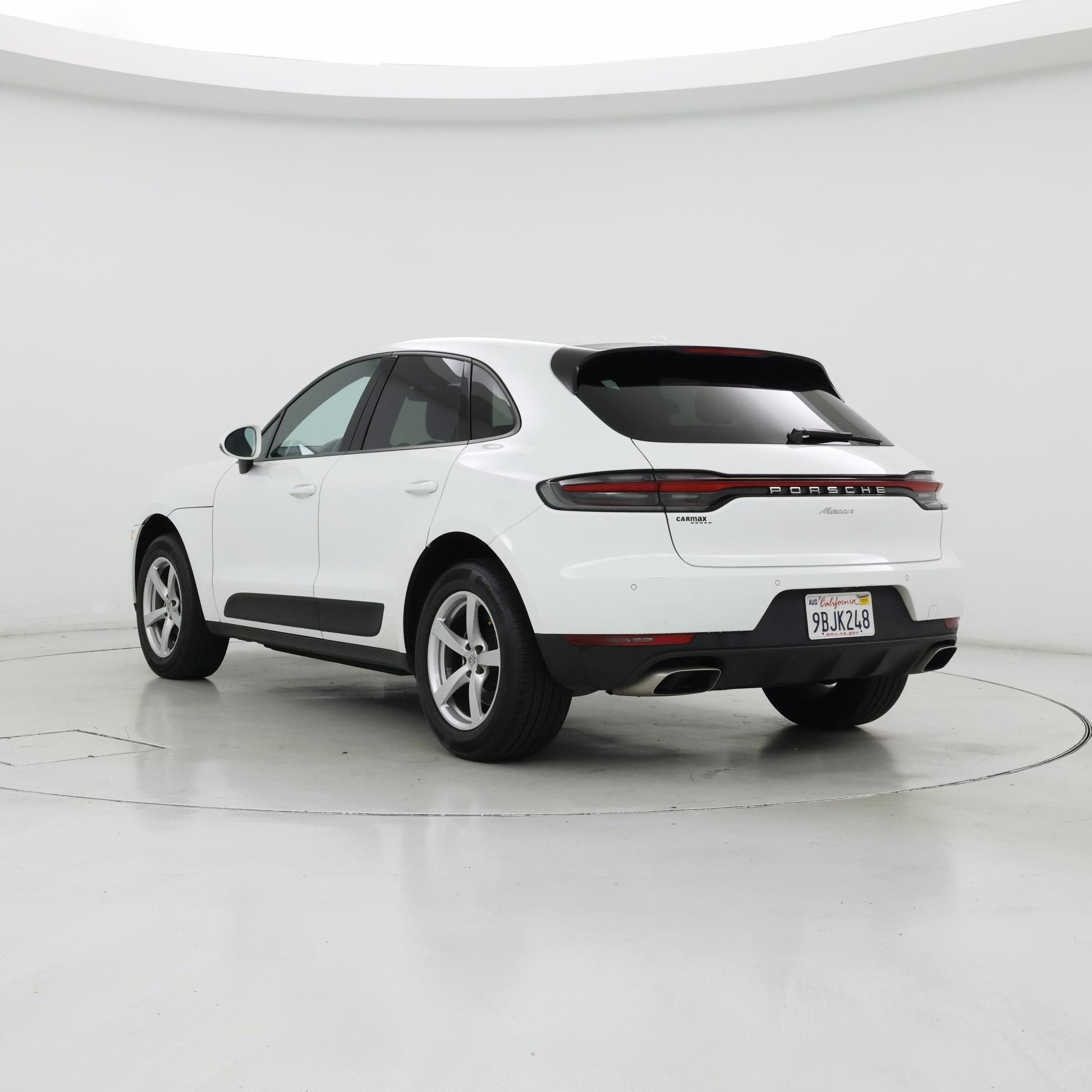 Thumbnail: 2019 Porsche Macan - 2