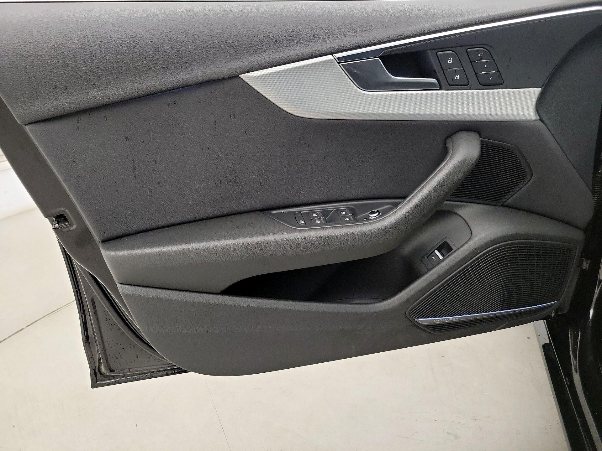 Thumbnail: 2017 Audi A4 - 12