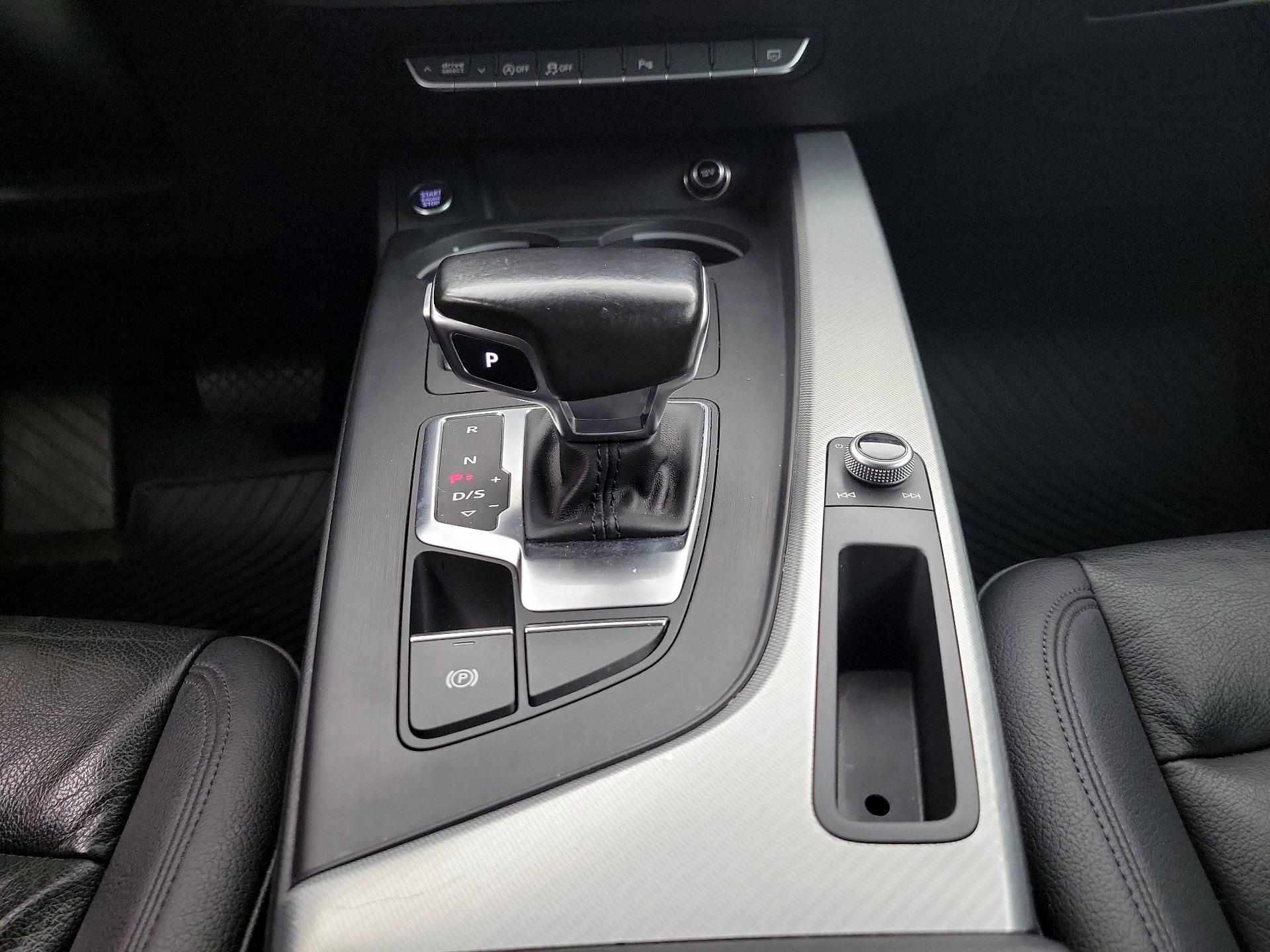 Thumbnail: 2017 Audi A4 - 18